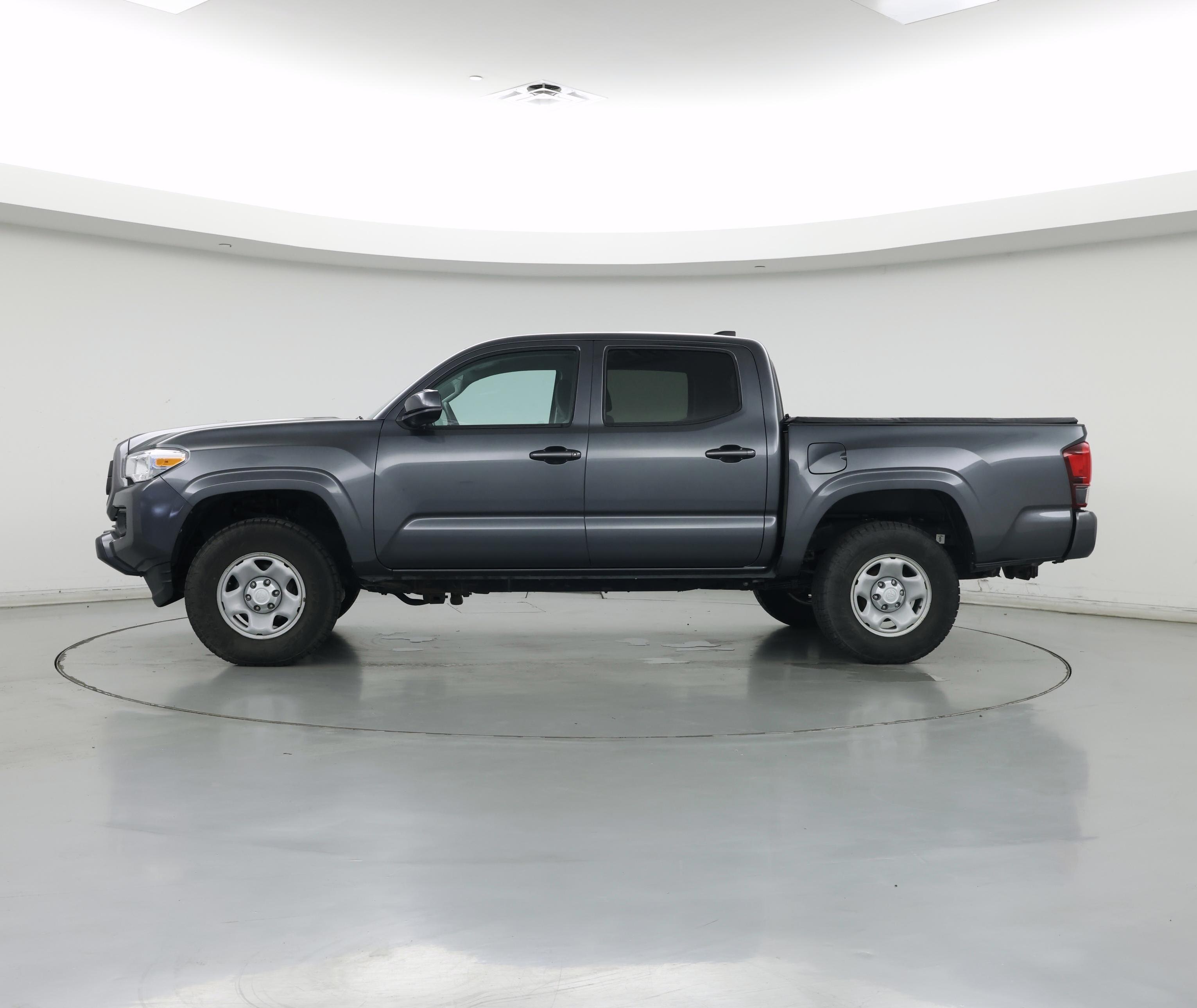 Thumbnail: 2023 Toyota Tacoma - 3