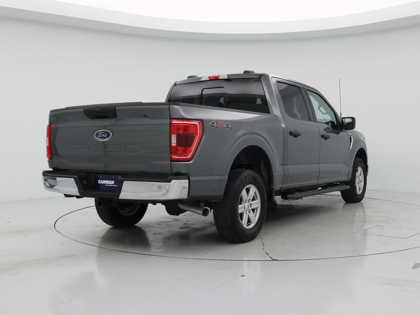 2023 Ford F-150 XLT - Photo 9