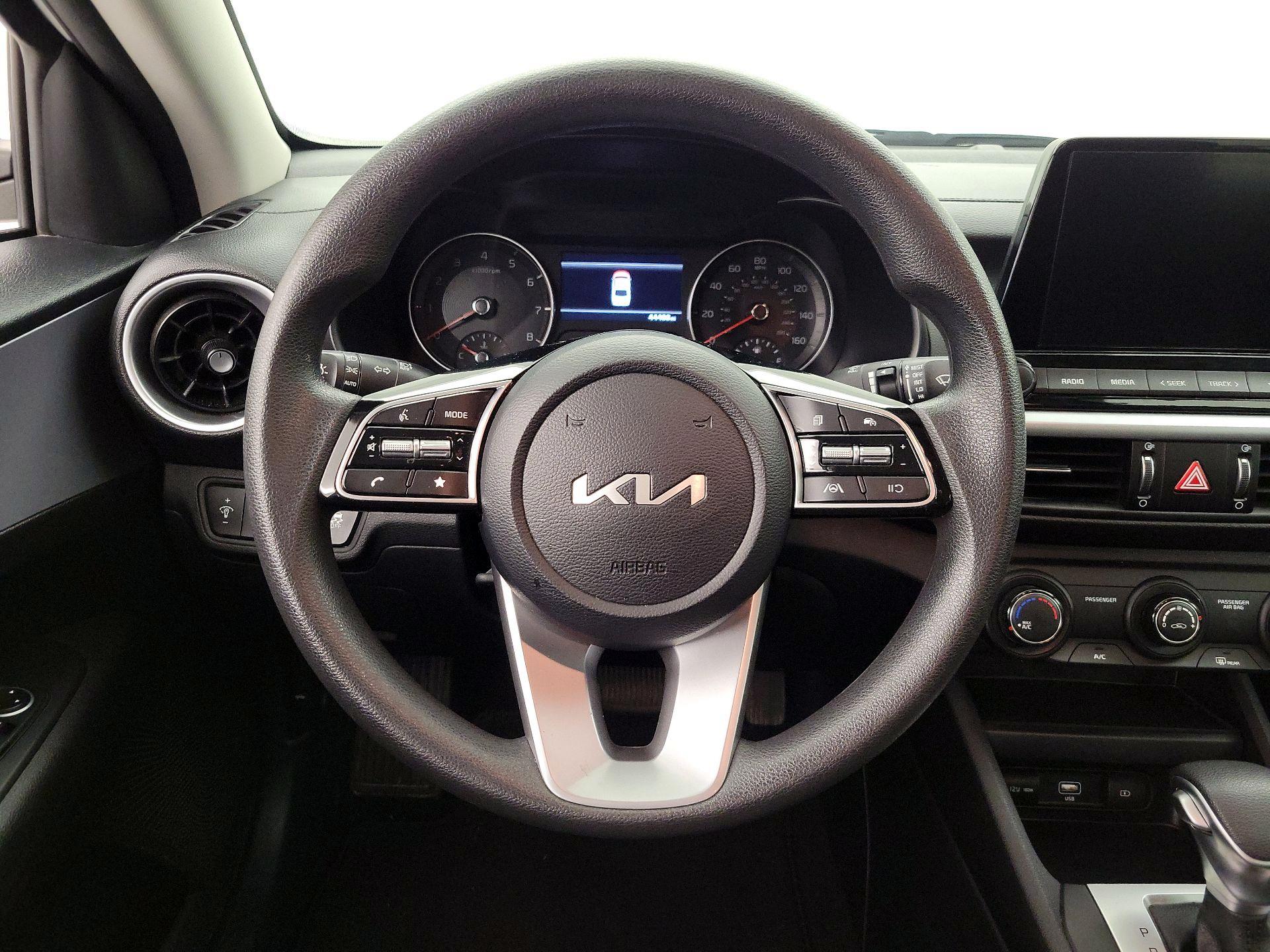 Thumbnail: 2024 Kia Forte - 10