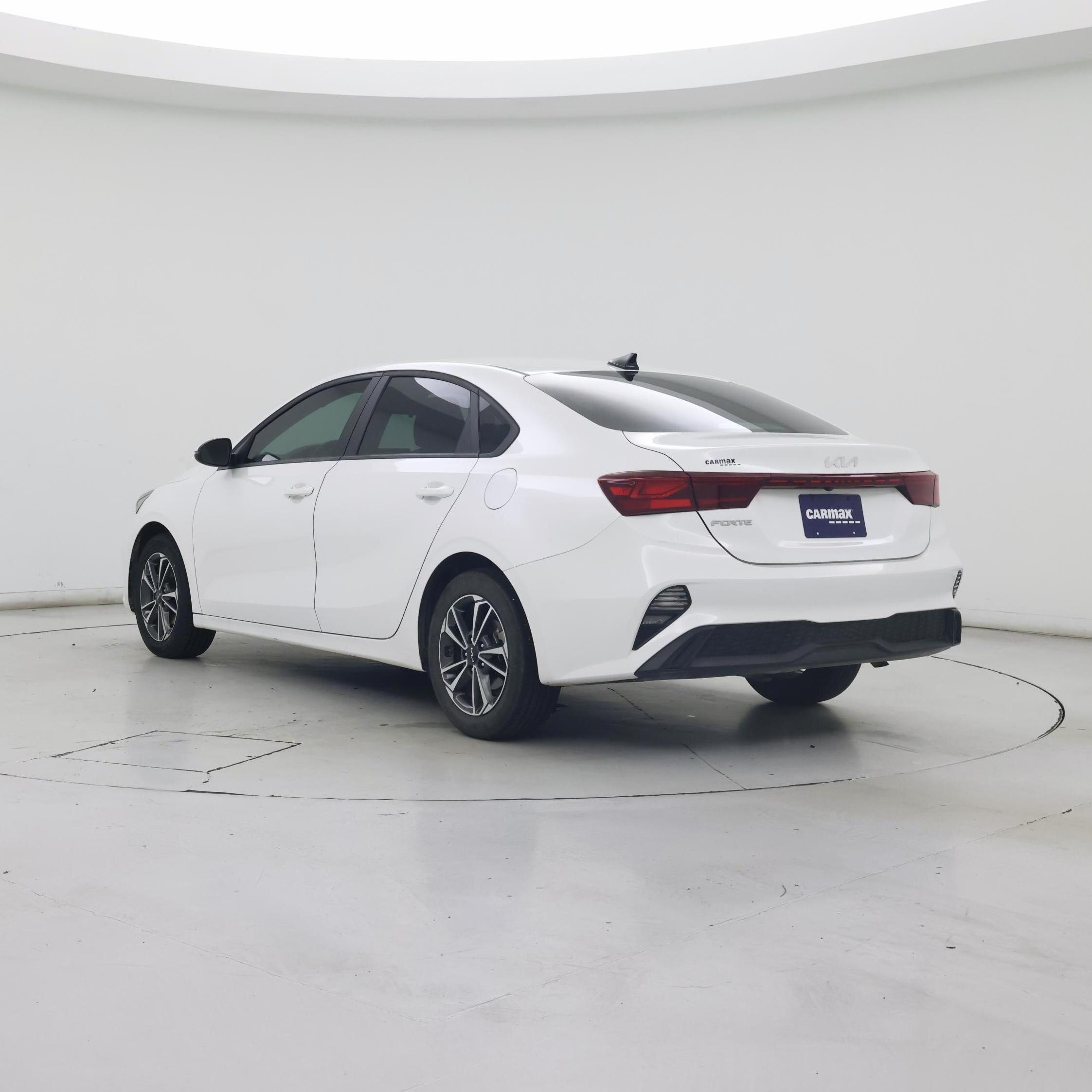 Thumbnail: 2024 Kia Forte - 2