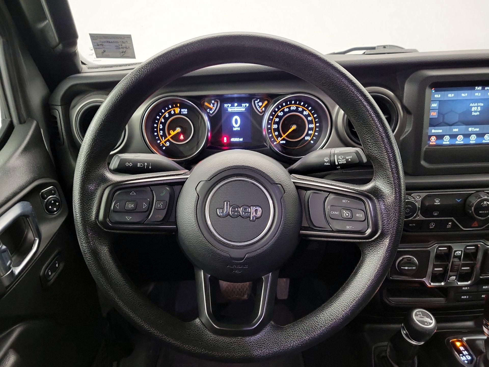 Thumbnail: 2022 Jeep Gladiator - 10
