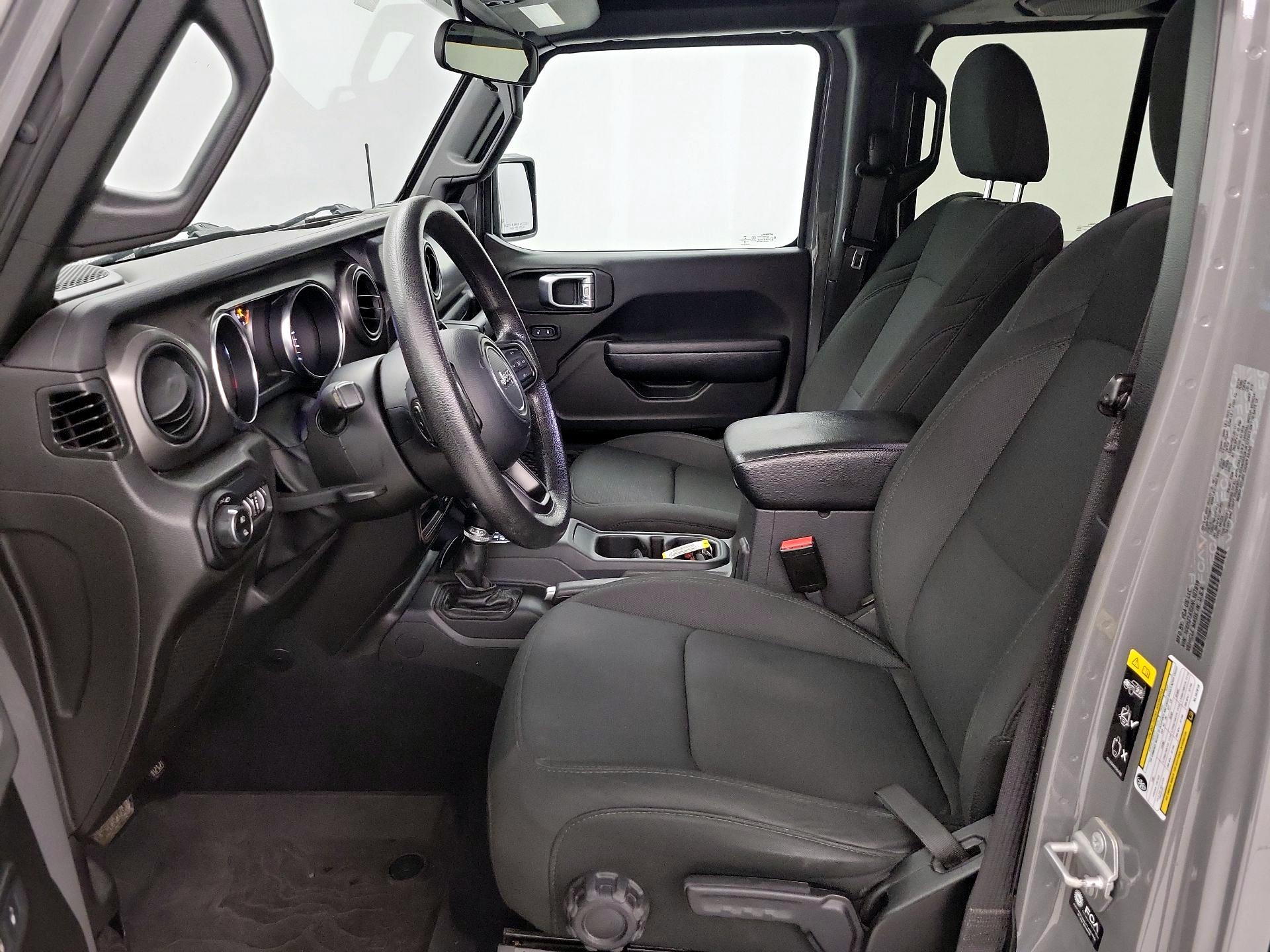 Thumbnail: 2022 Jeep Gladiator - 11