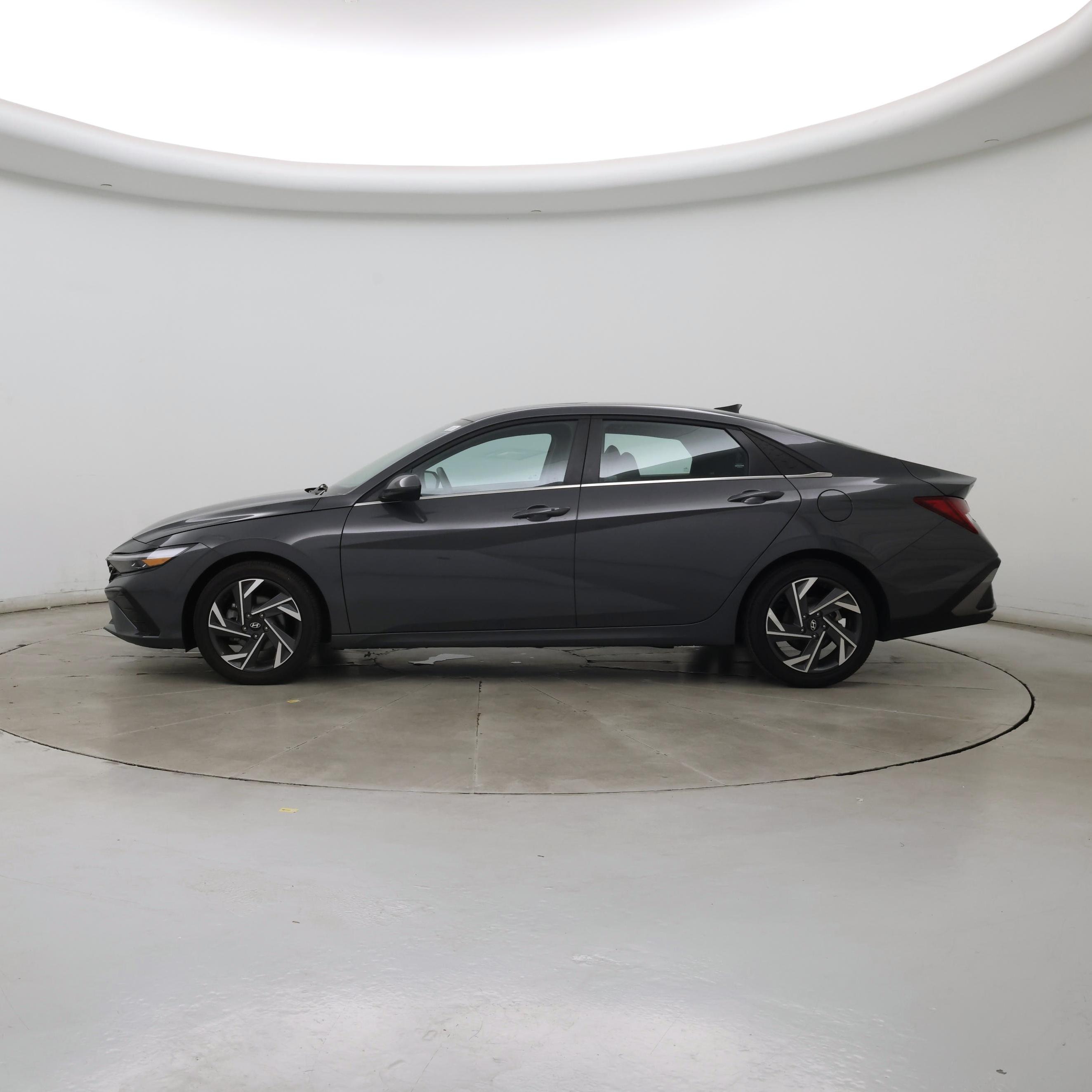 Thumbnail: 2025 Hyundai Elantra - 3