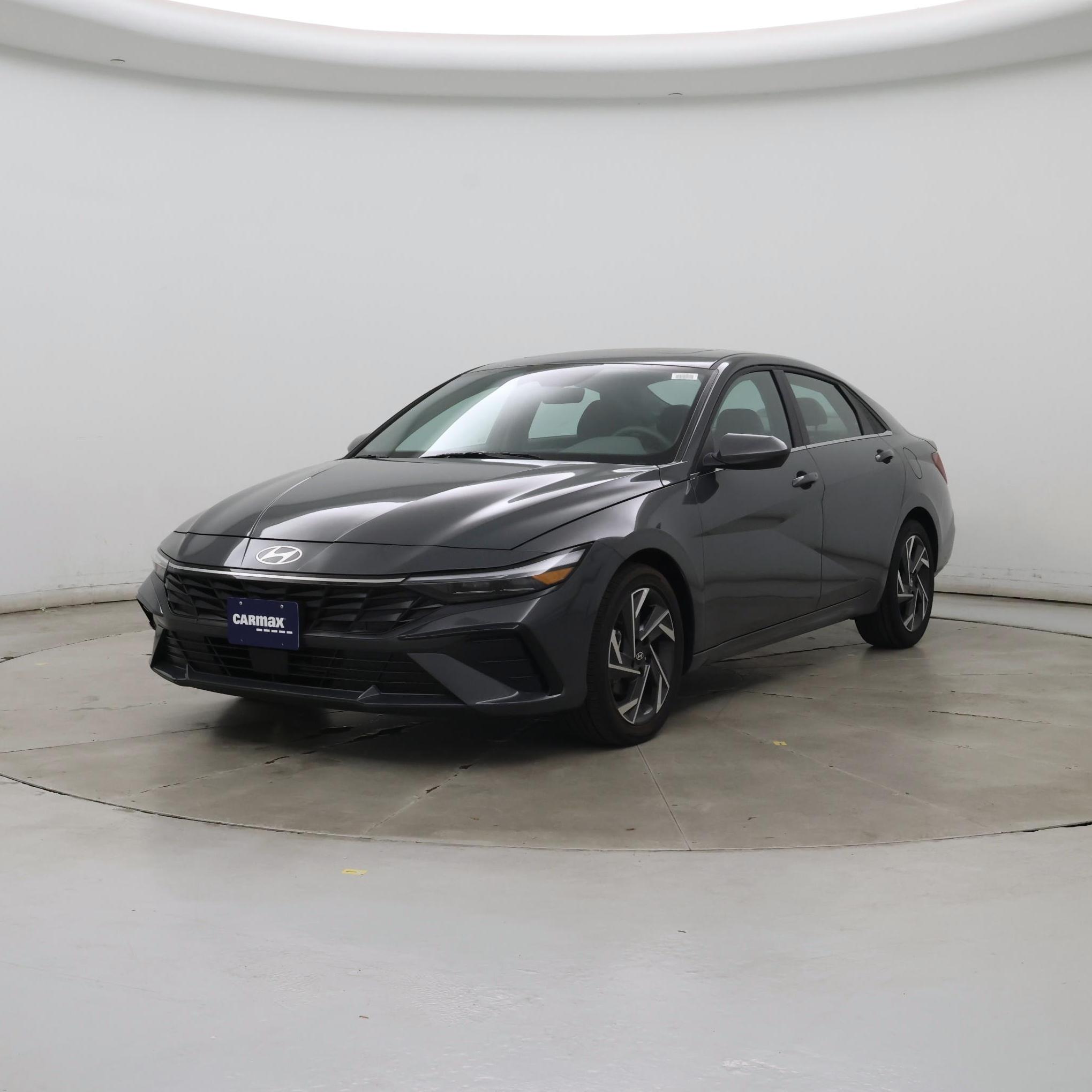 Thumbnail: 2025 Hyundai Elantra - 4