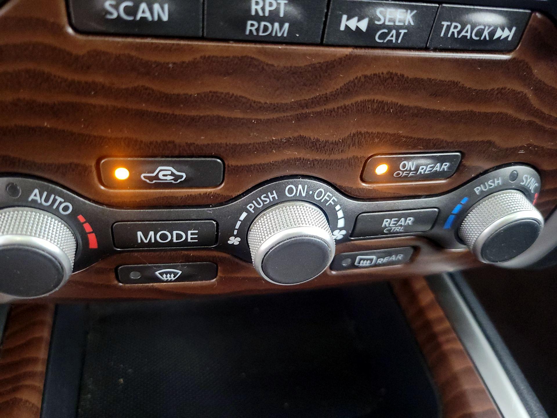 Thumbnail: 2020 Nissan Pathfinder - 16