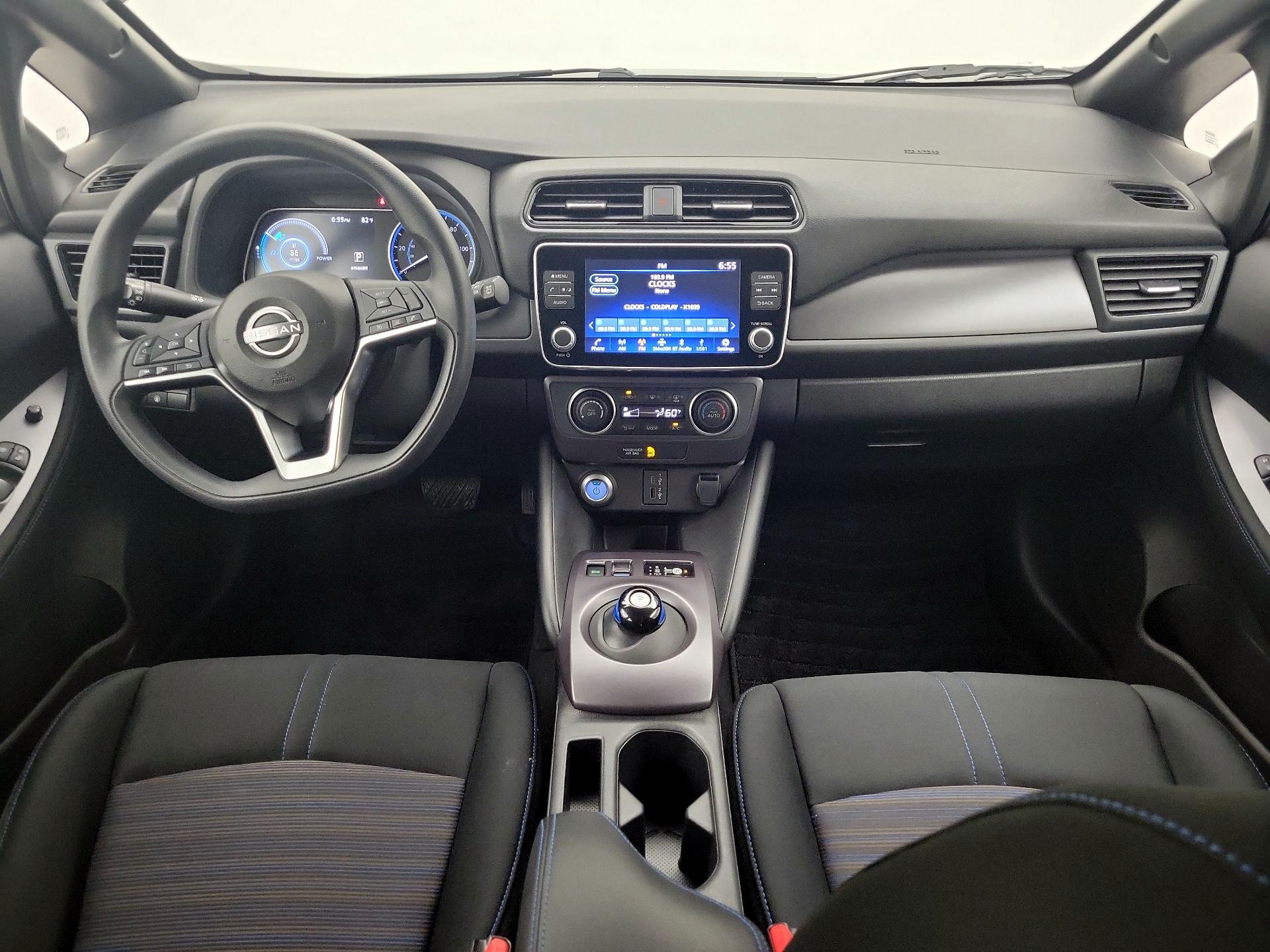 Thumbnail: 2025 Nissan Leaf - 9