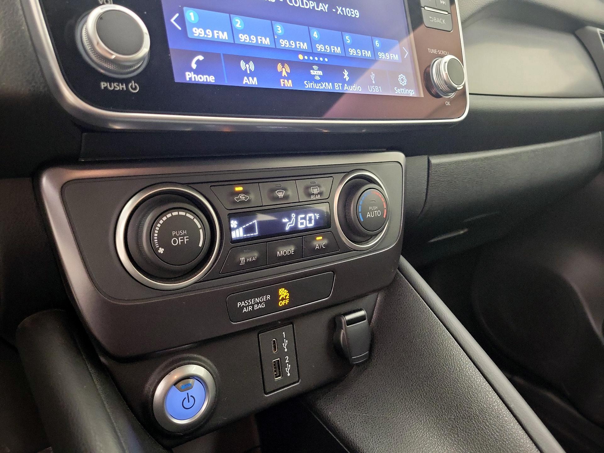 Thumbnail: 2025 Nissan Leaf - 16