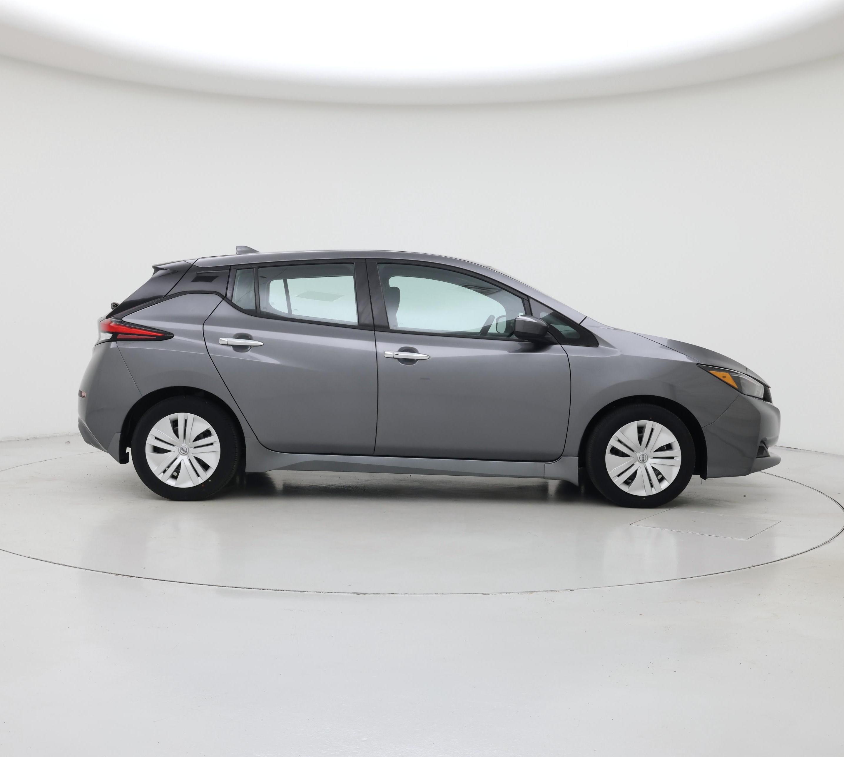 Thumbnail: 2025 Nissan Leaf - 7
