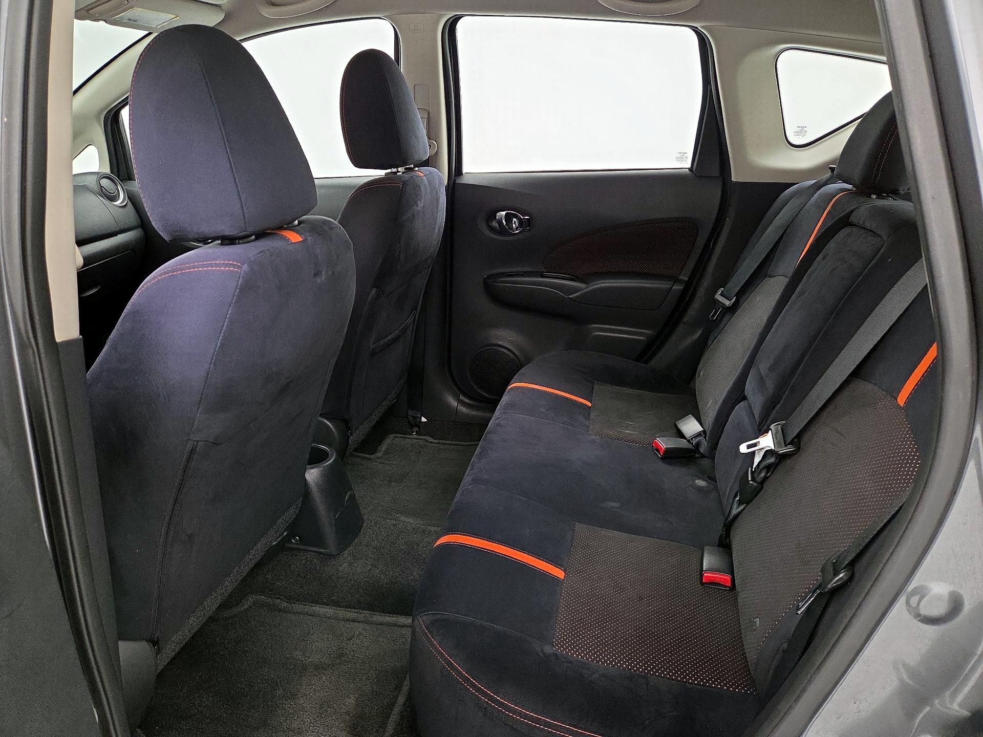 Thumbnail: 2016 Nissan Versa Note - 19