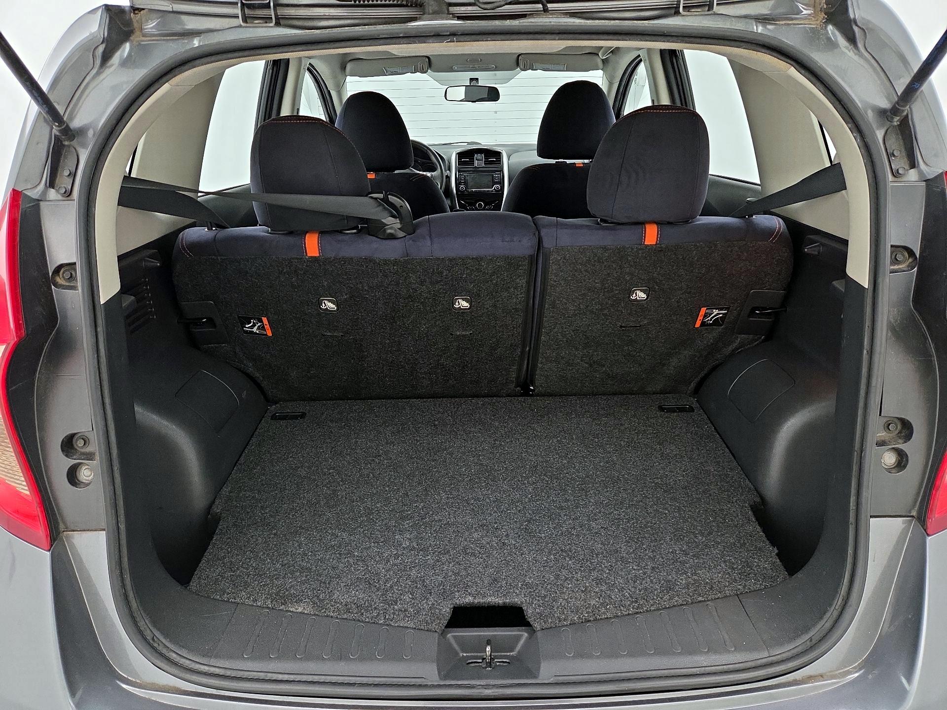 Thumbnail: 2016 Nissan Versa Note - 20