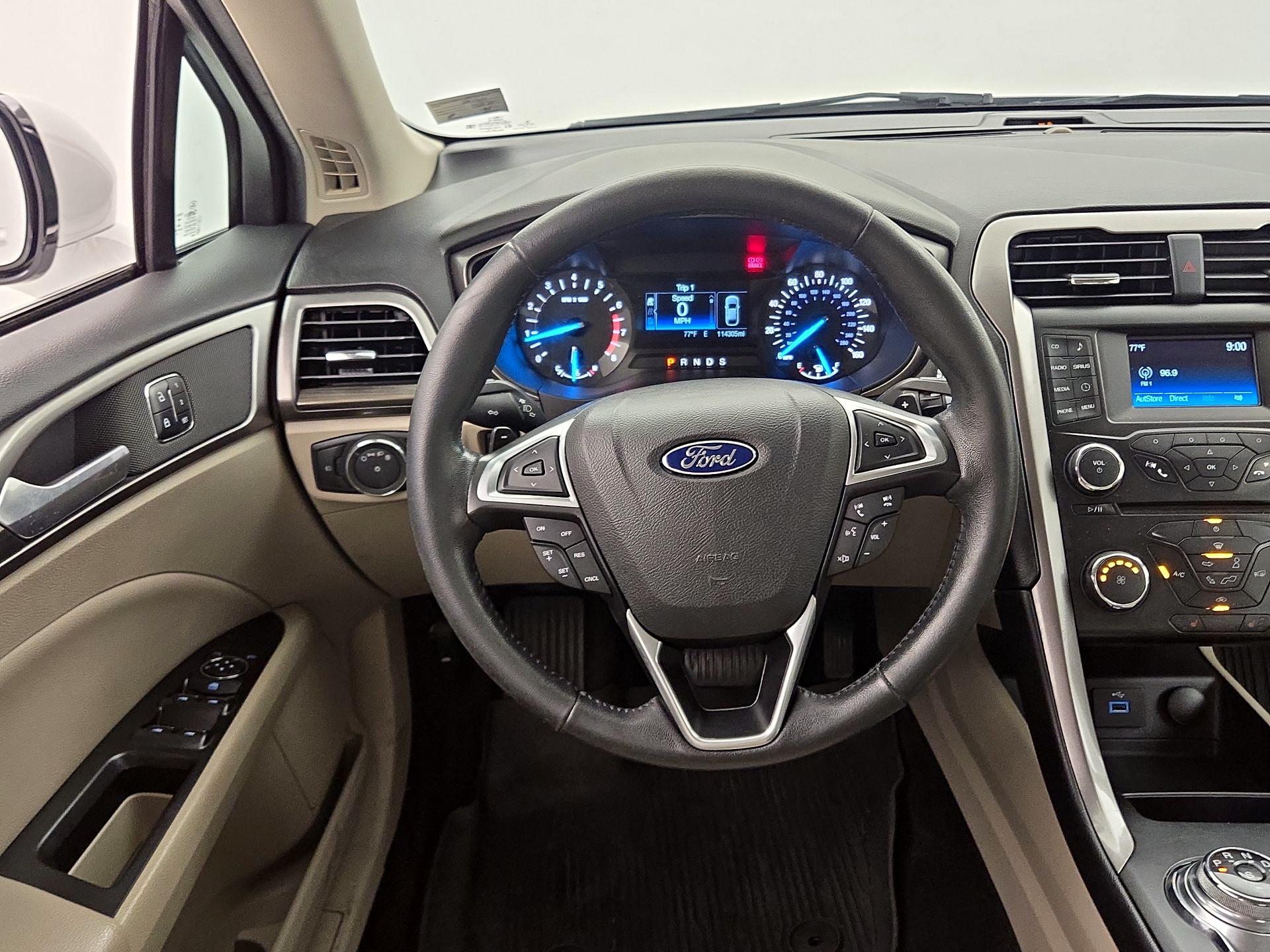 Thumbnail: 2017 Ford Fusion - 10