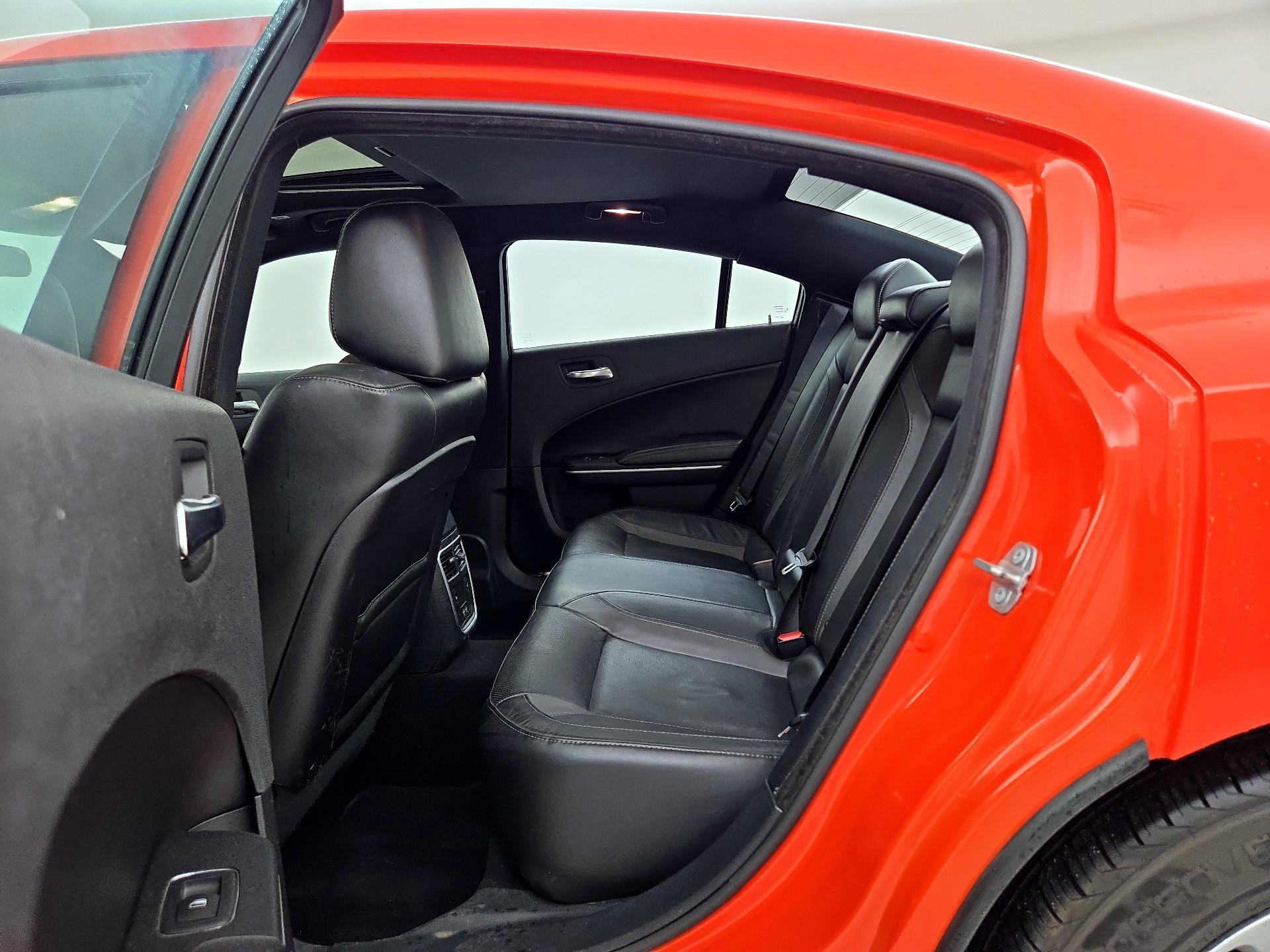 Thumbnail: 2020 Dodge Charger - 10