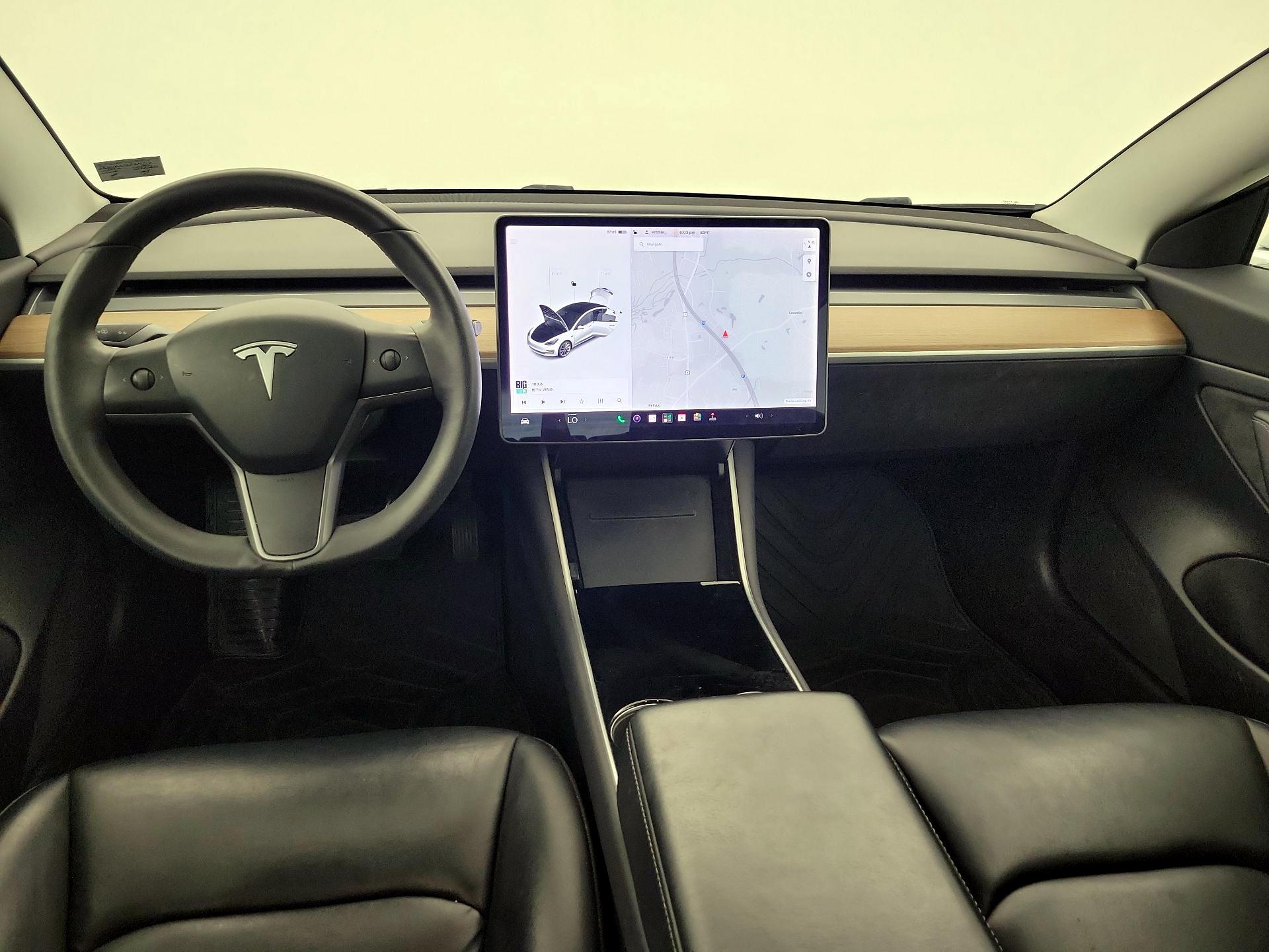 Thumbnail: 2020 Tesla Model 3 - 9