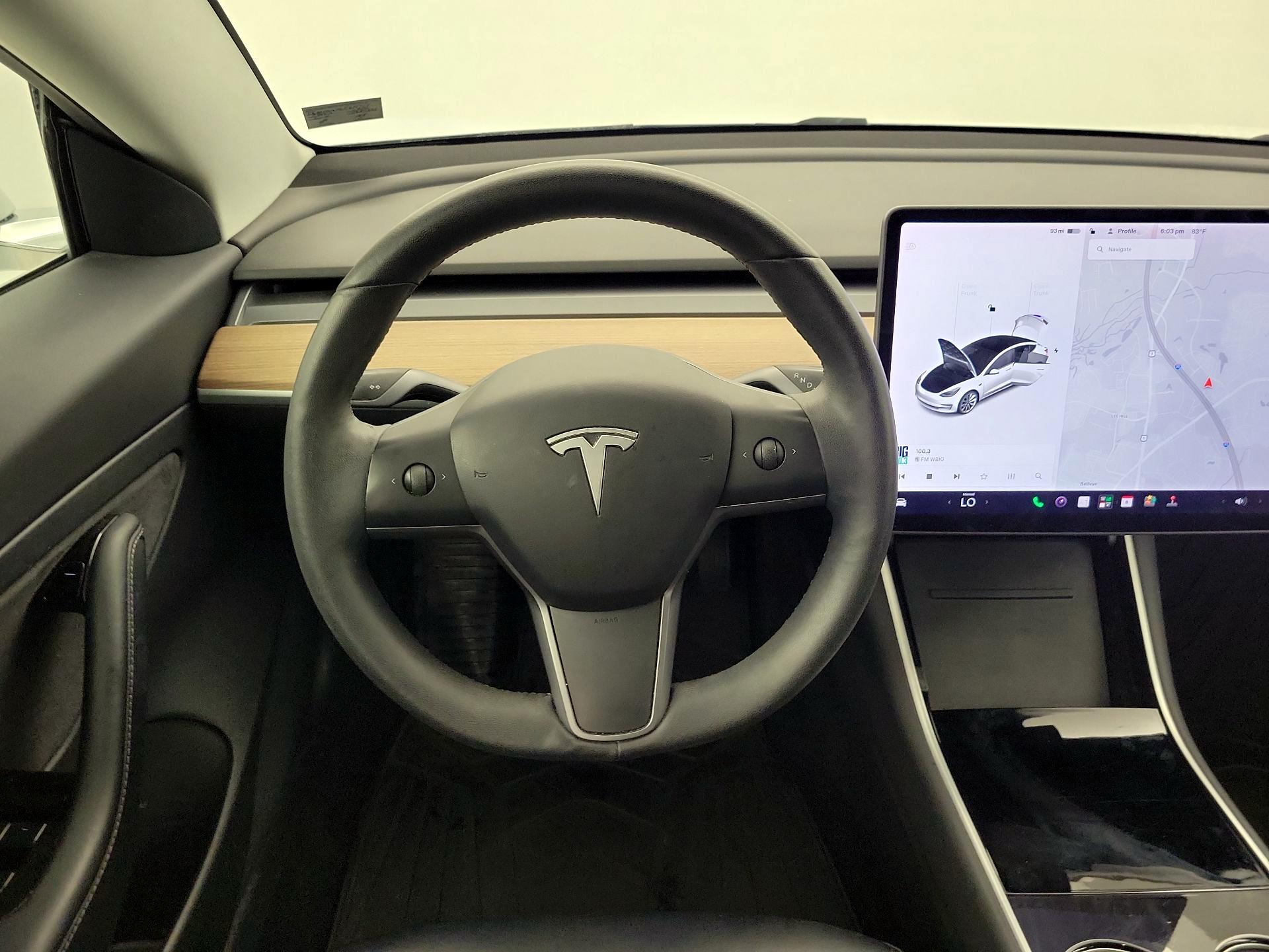 Thumbnail: 2020 Tesla Model 3 - 10