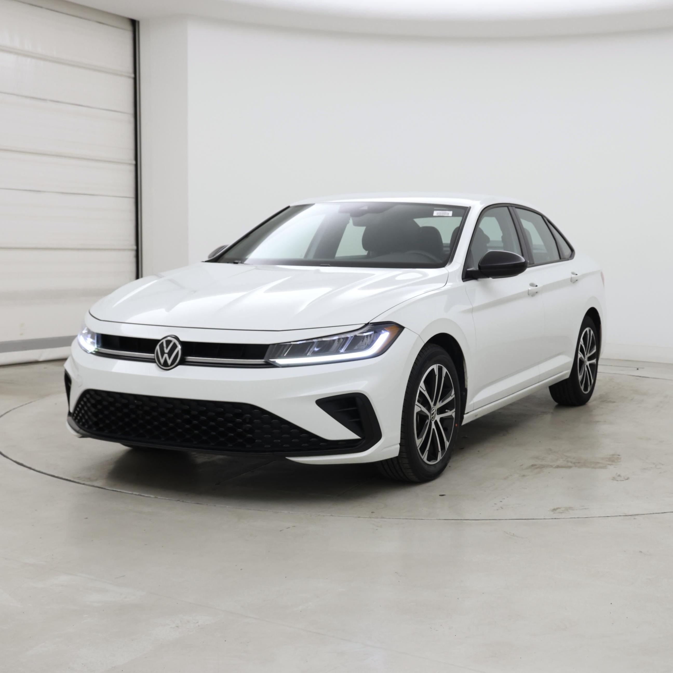 Thumbnail: 2025 Volkswagen Jetta - 4