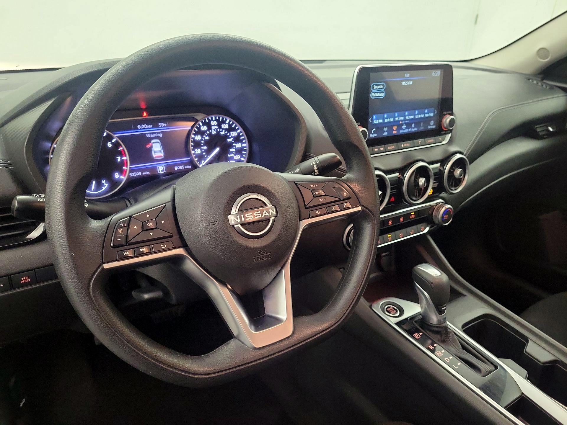 Thumbnail: 2024 Nissan Sentra - 9