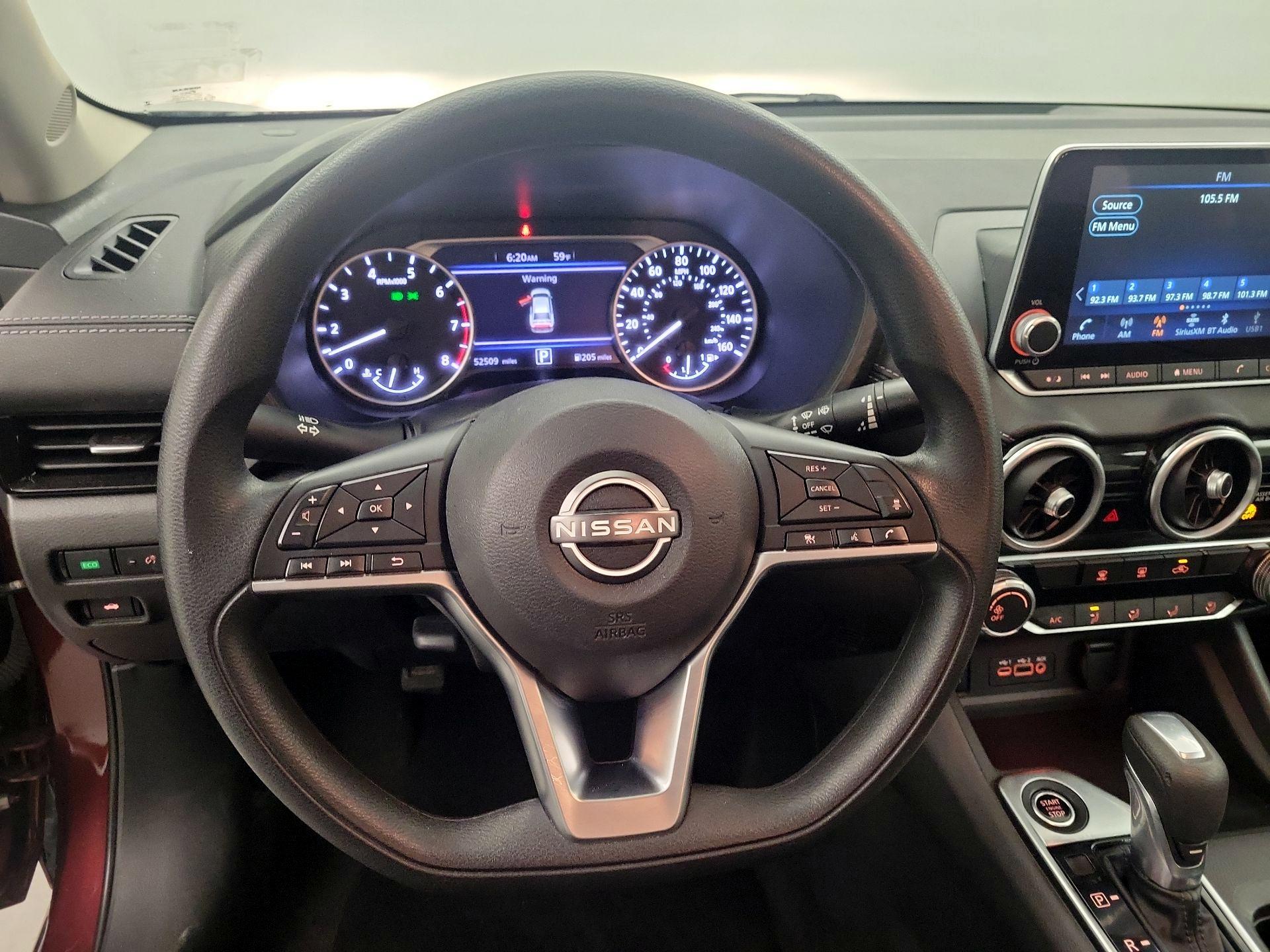 Thumbnail: 2024 Nissan Sentra - 10