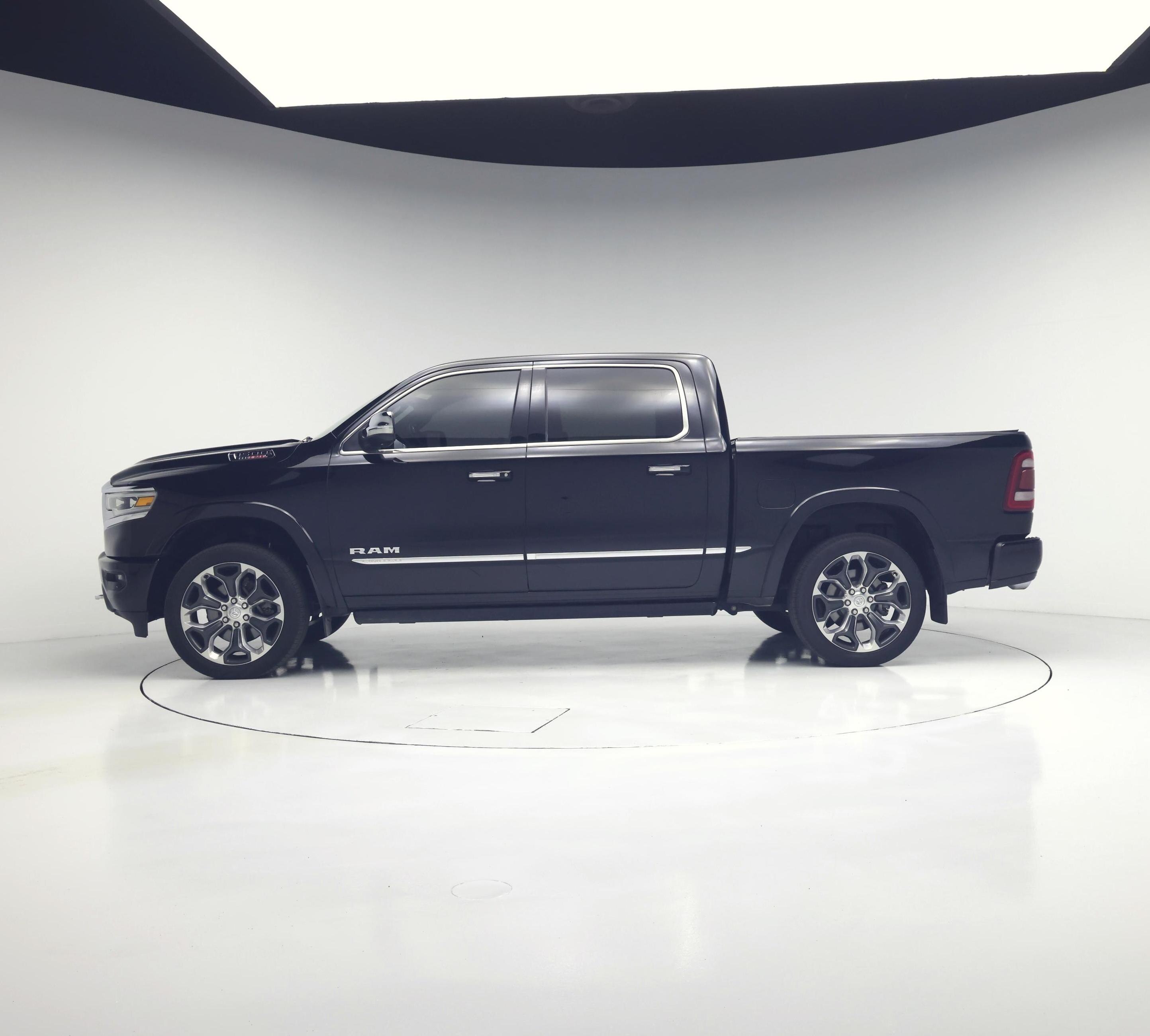 Thumbnail: 2022 RAM 1500 - 3
