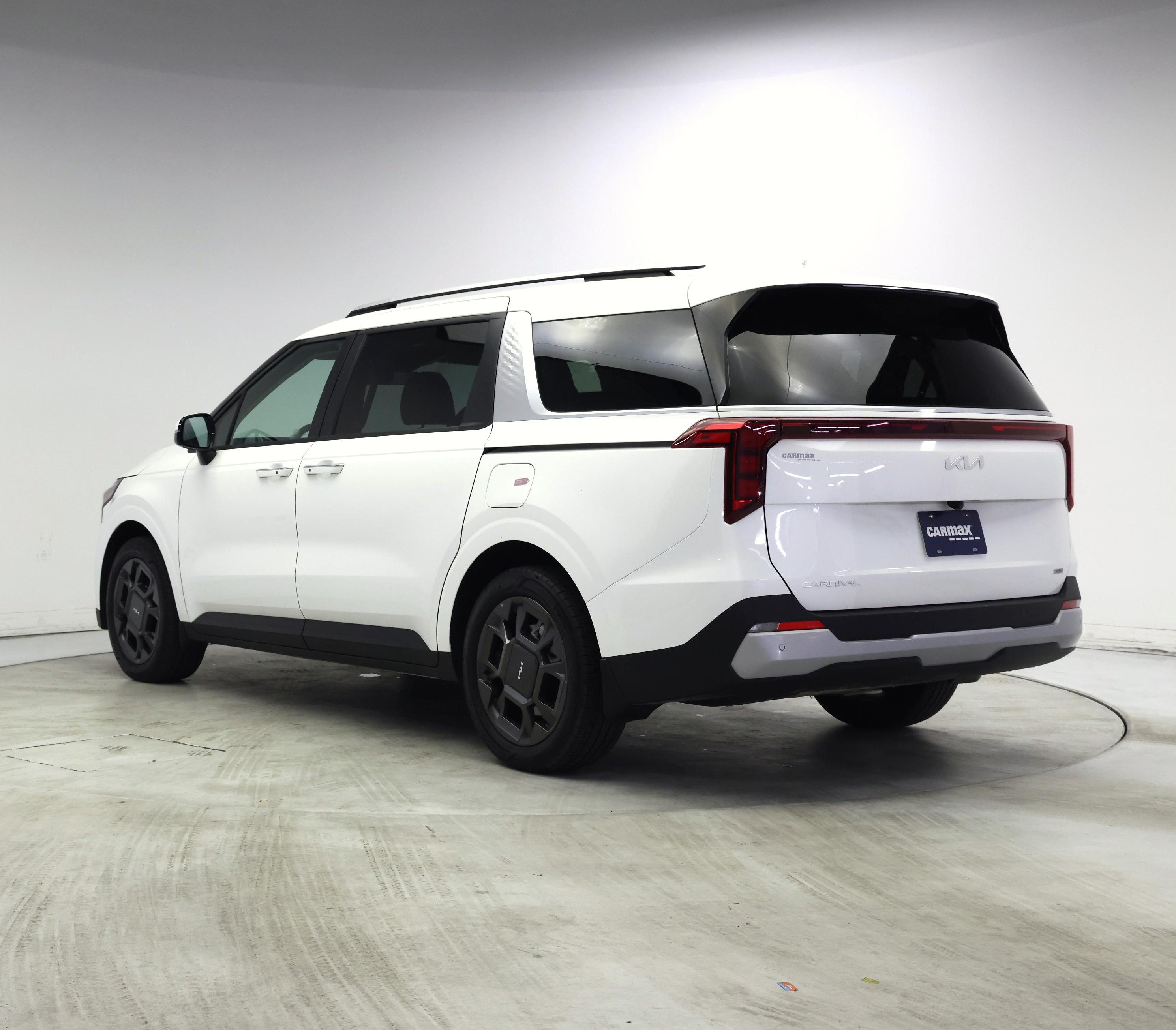 Thumbnail: 2025 Kia Carnival - 2