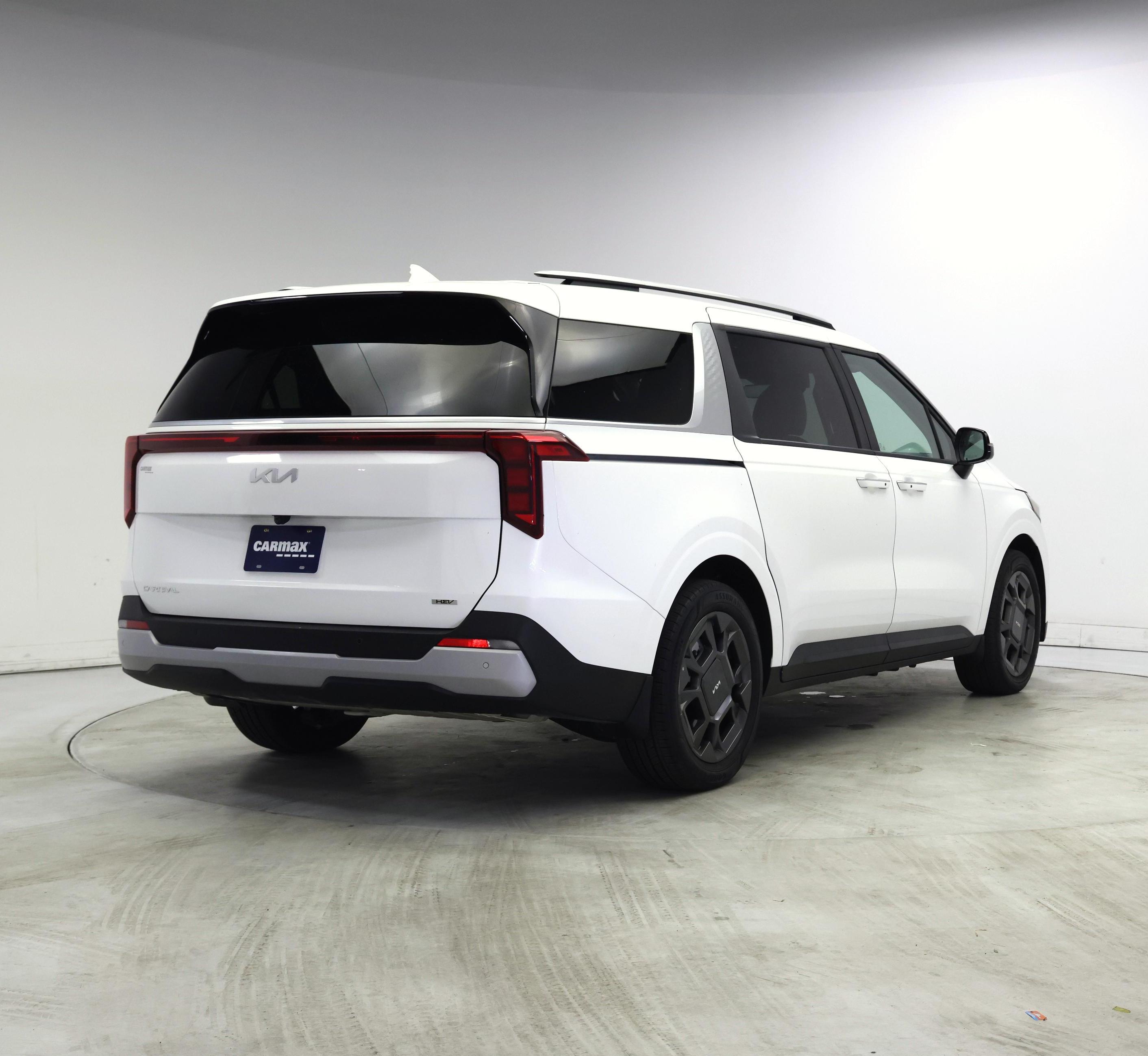 Thumbnail: 2025 Kia Carnival - 8