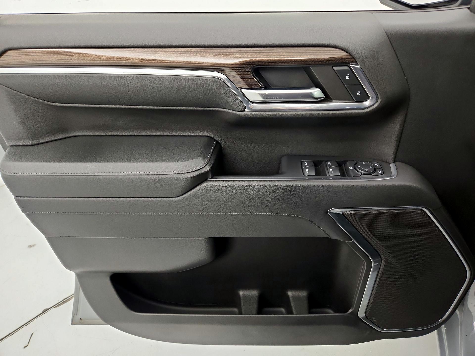 Thumbnail: 2024 Chevrolet Silverado 1500 - 12