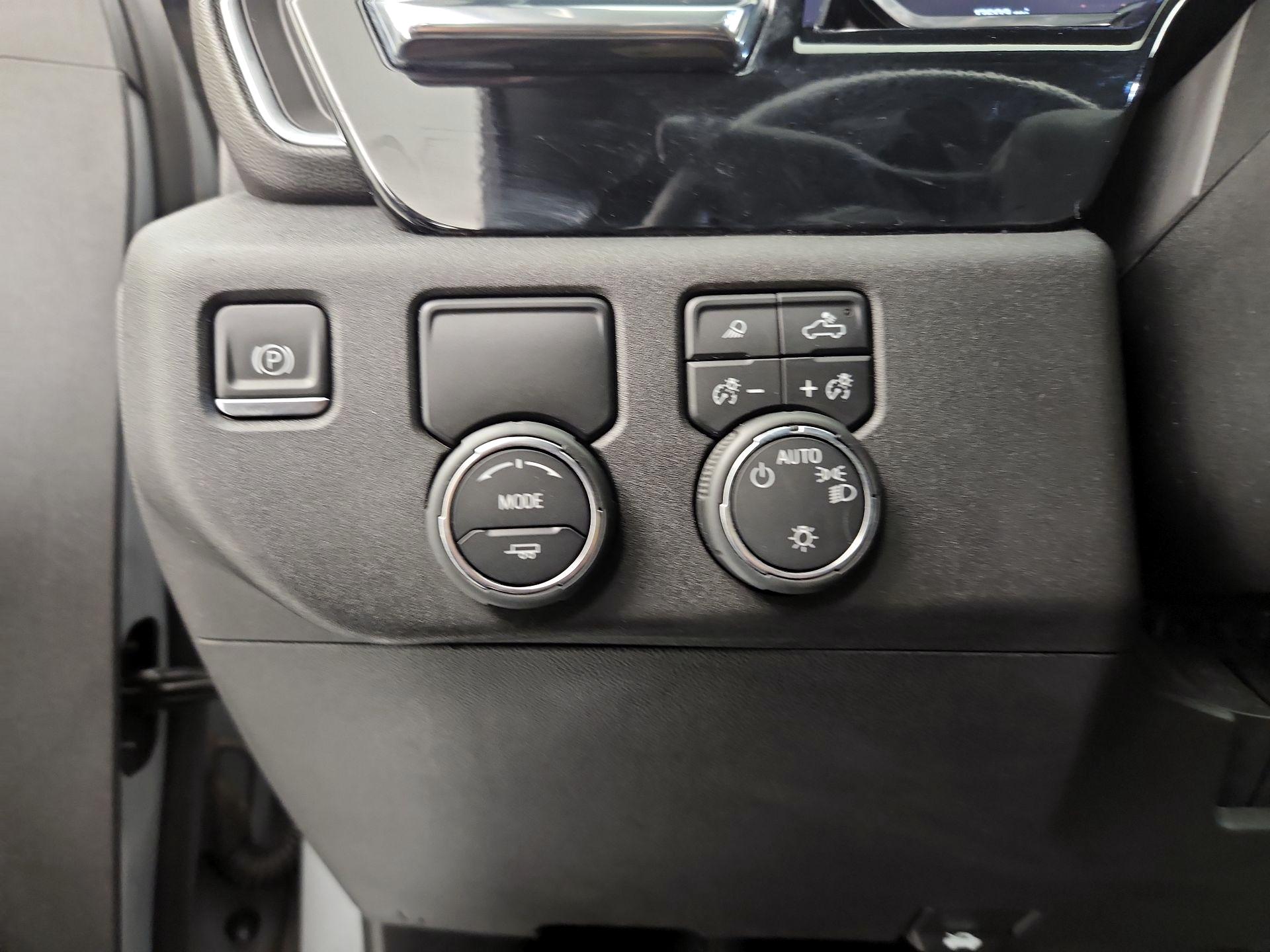 Thumbnail: 2024 Chevrolet Silverado 1500 - 13