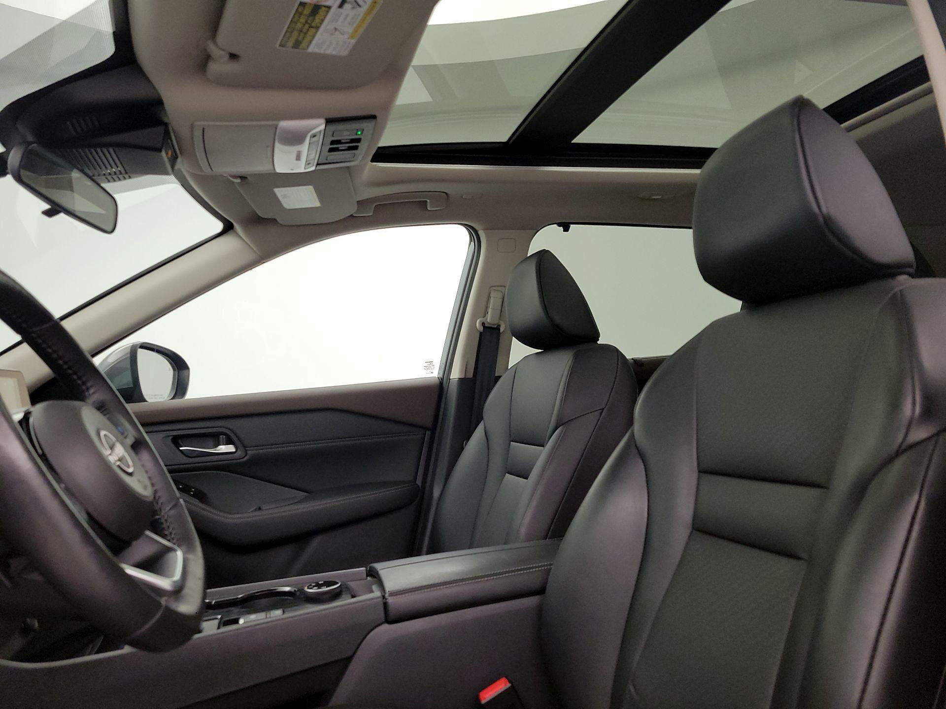 Thumbnail: 2023 Nissan Rogue - 19