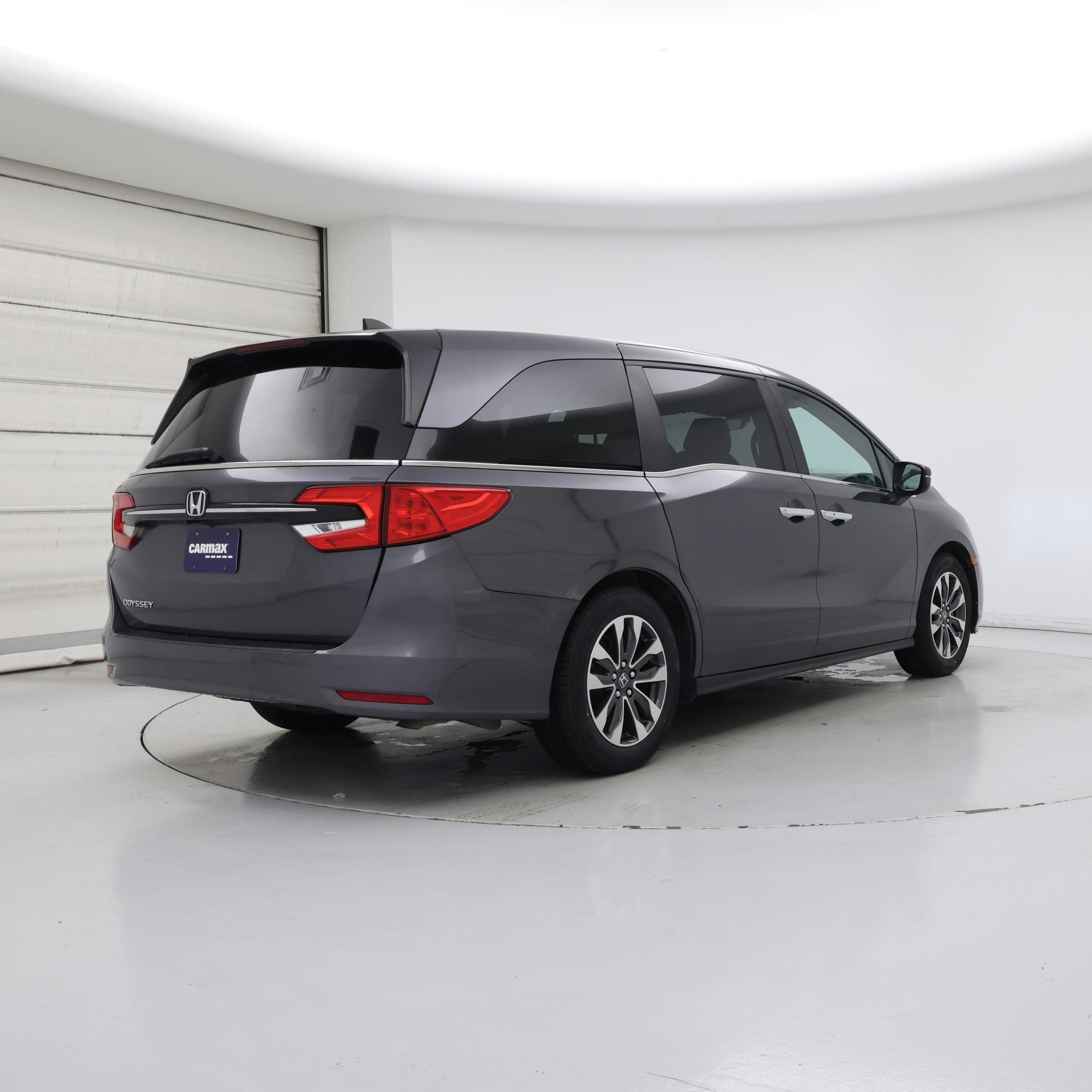Thumbnail: 2023 Honda Odyssey - 8