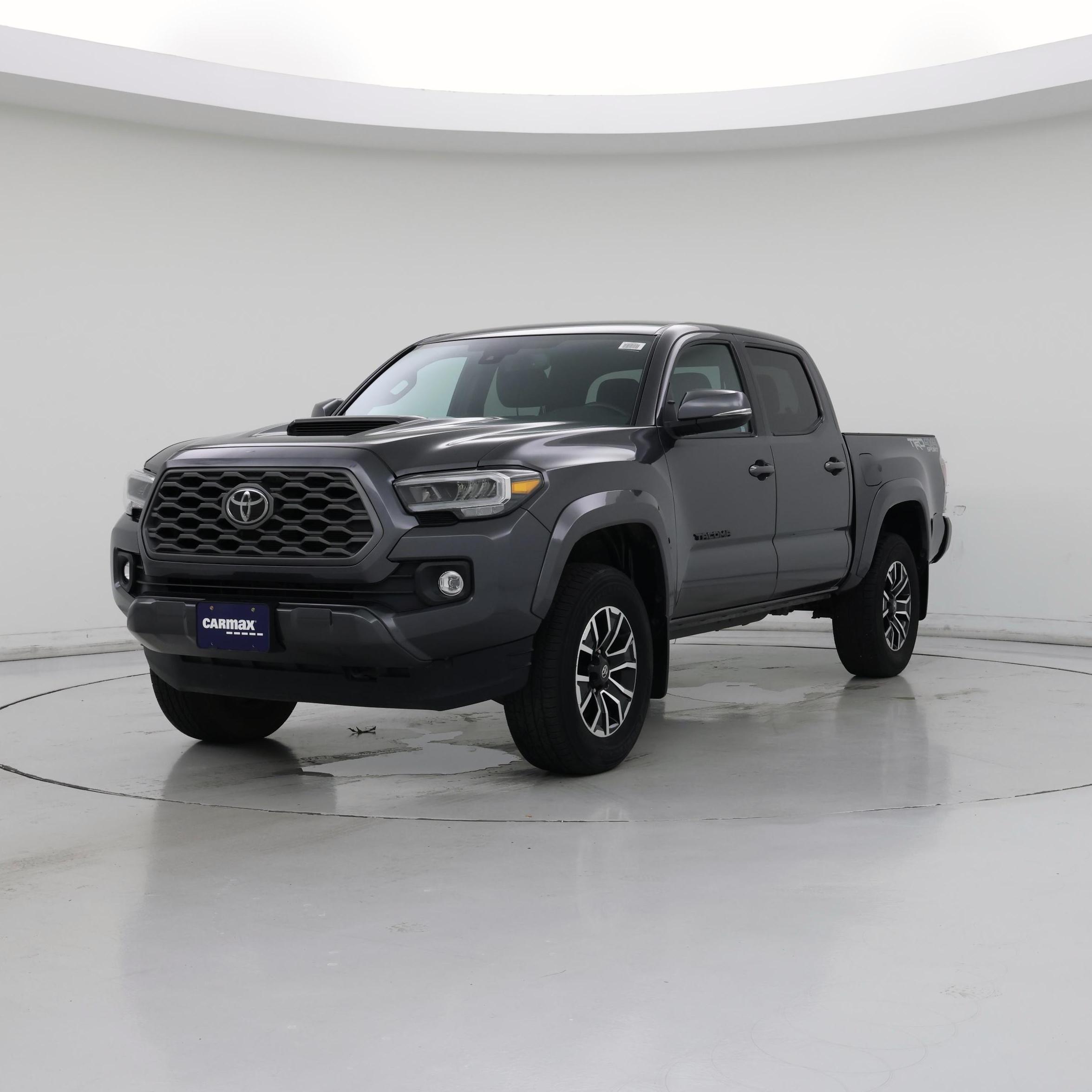 Thumbnail: 2023 Toyota Tacoma - 4