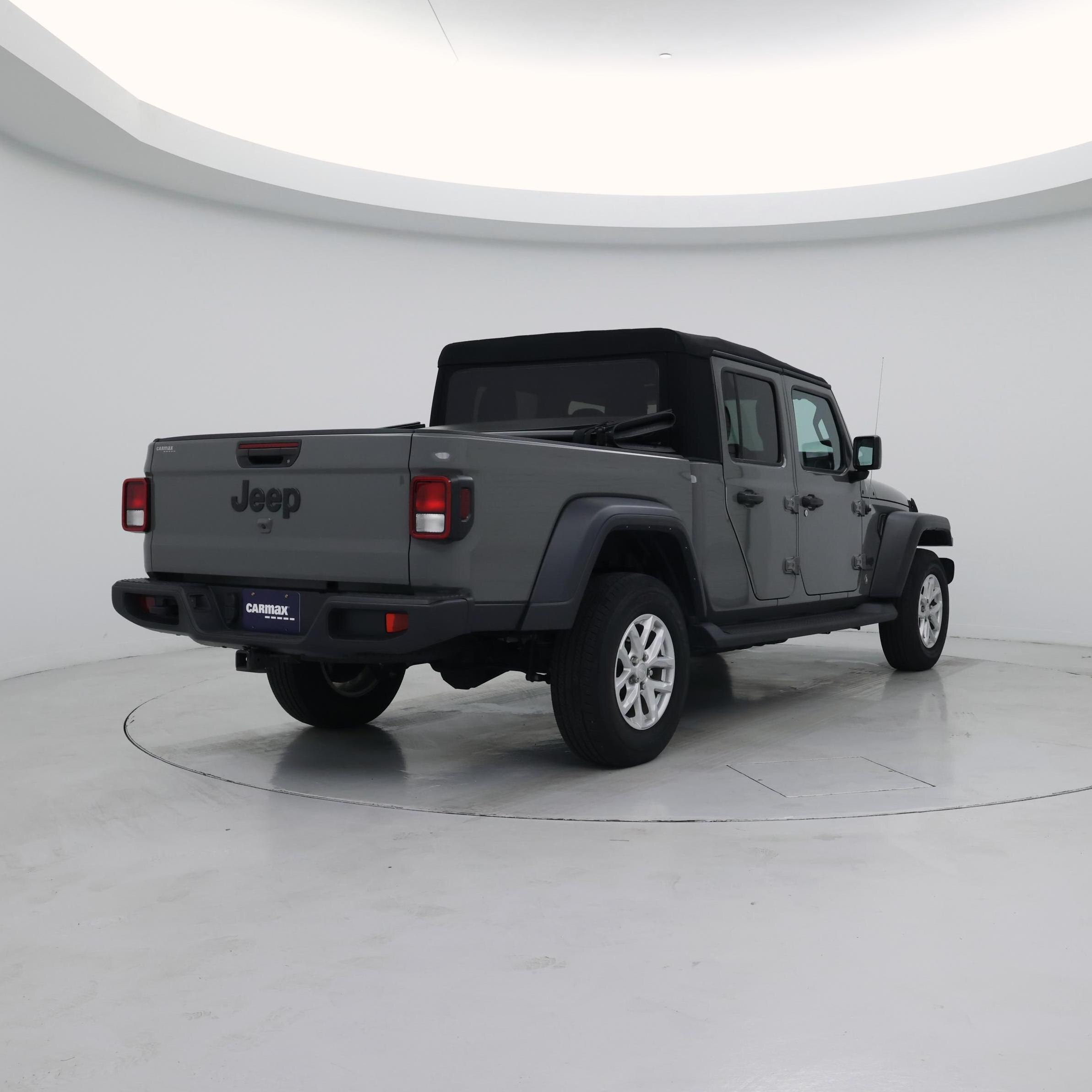 Thumbnail: 2023 Jeep Gladiator - 8