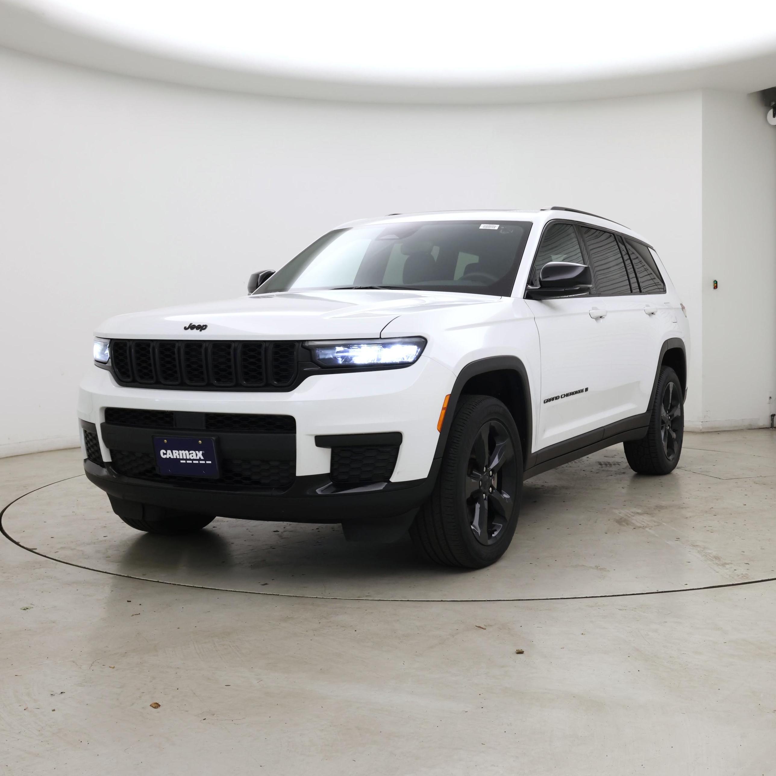Thumbnail: 2023 Jeep Grand Cherokee L - 4
