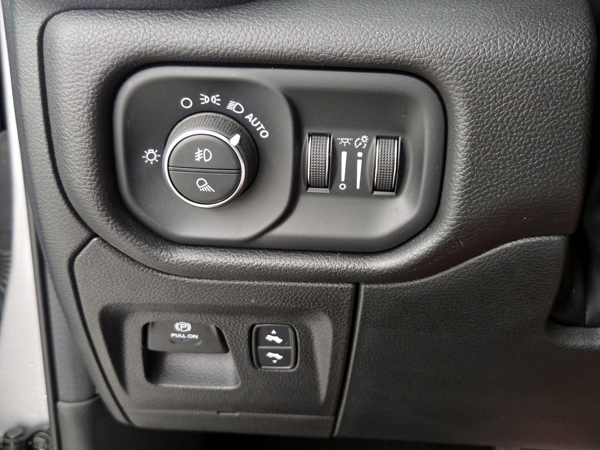 Thumbnail: 2022 RAM 1500 - 13