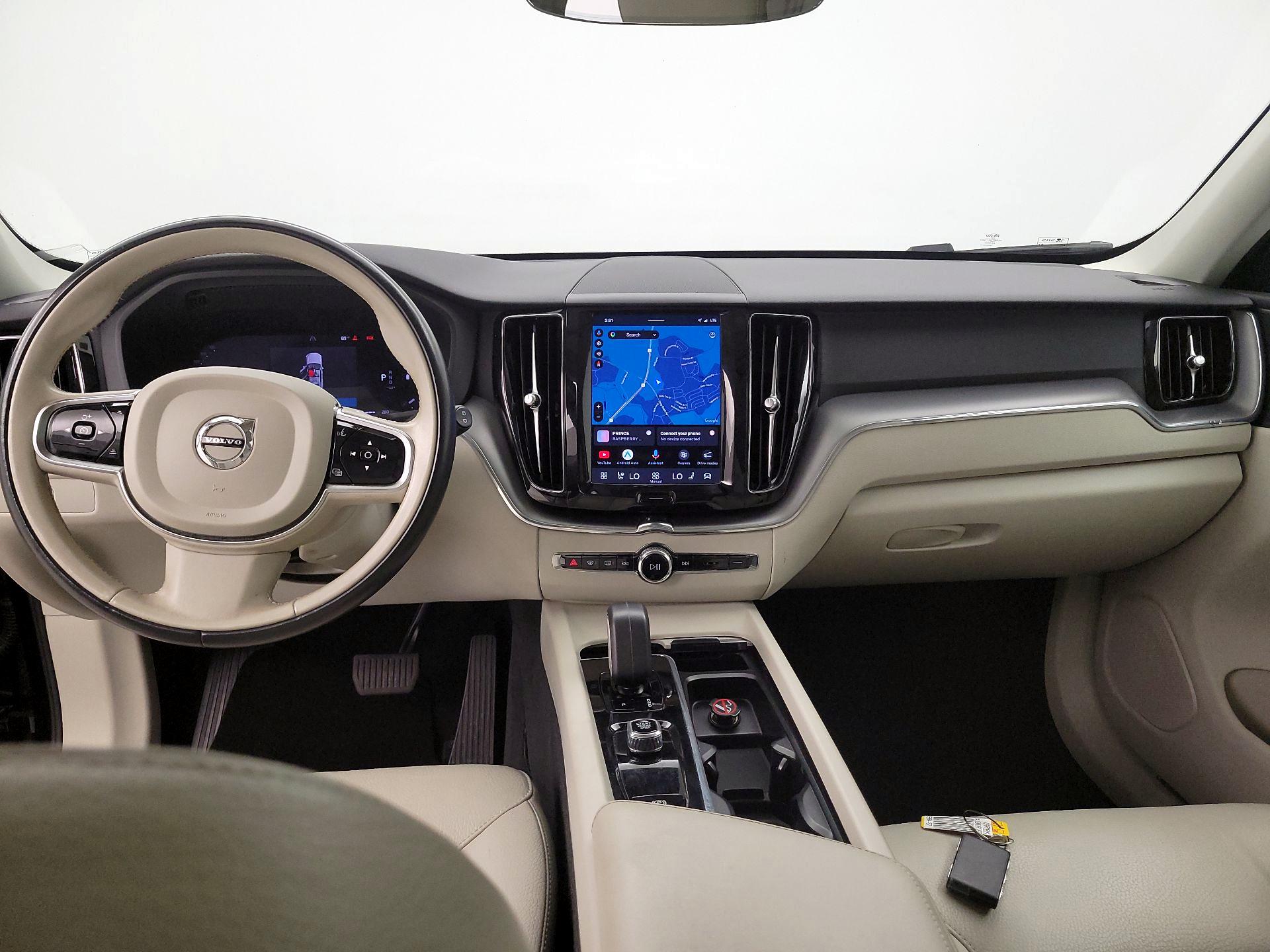 Thumbnail: 2024 Volvo XC60 - 9