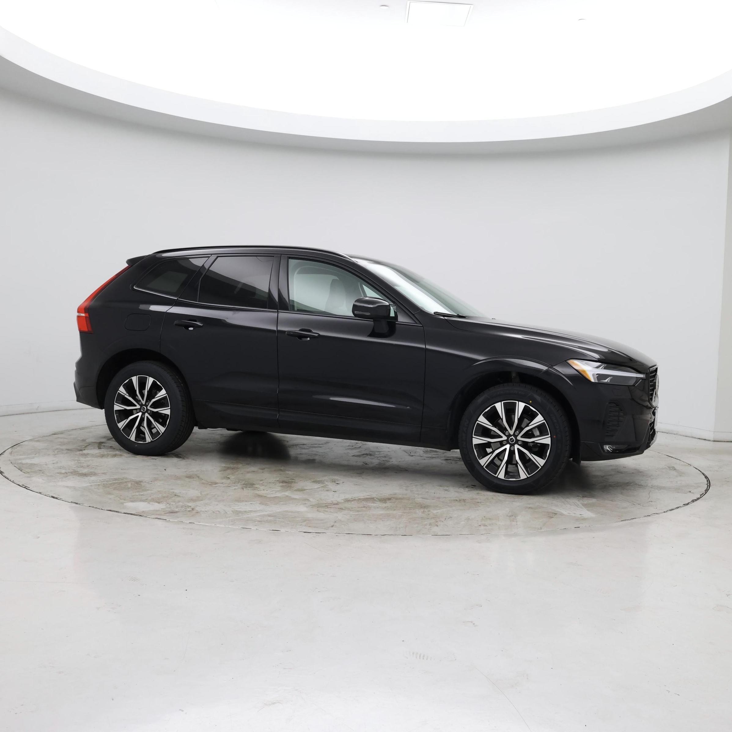 Thumbnail: 2024 Volvo XC60 - 7