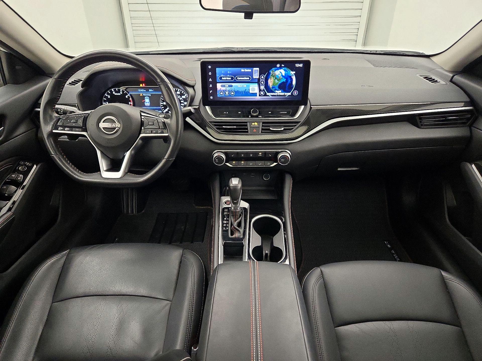 Thumbnail: 2023 Nissan Altima - 9