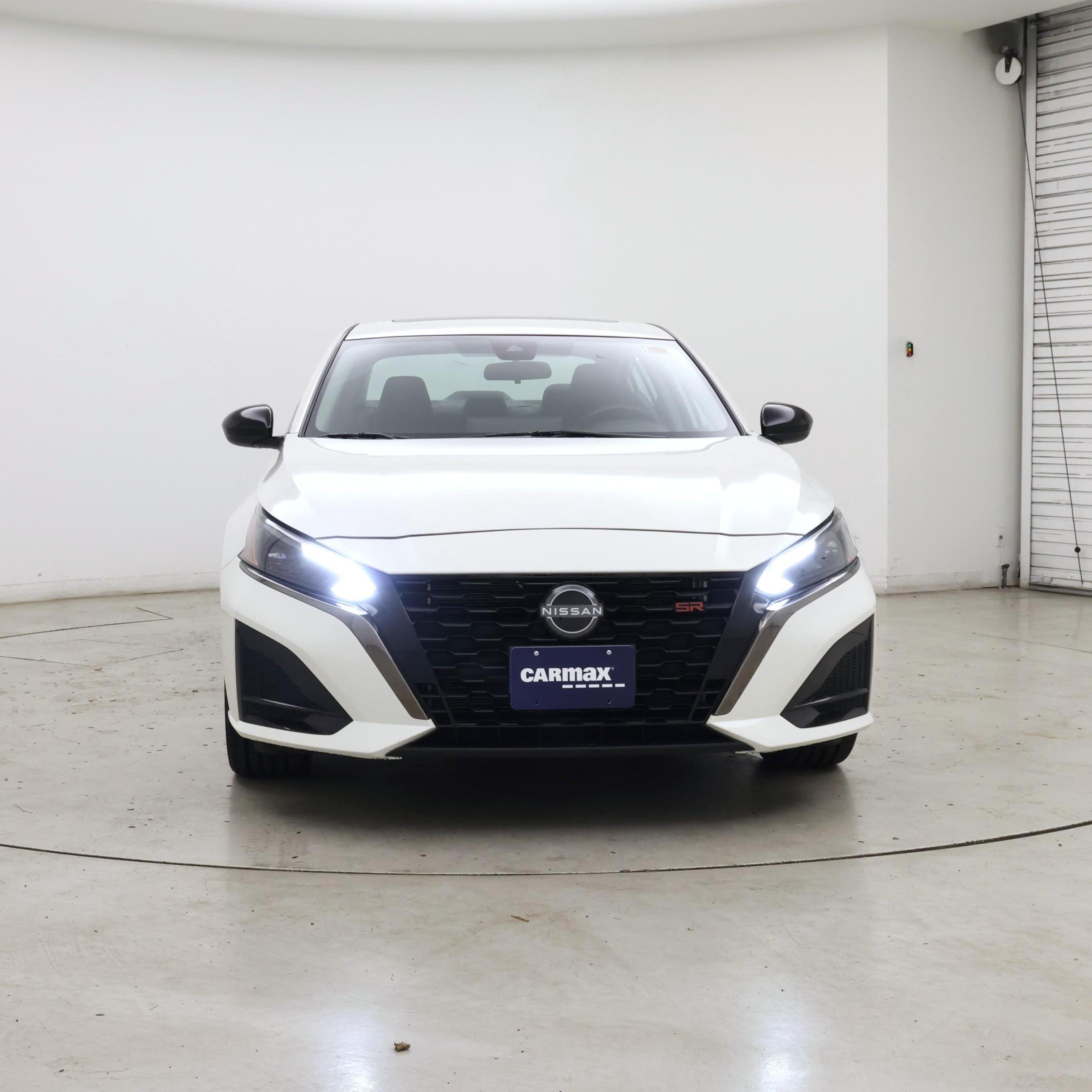 Thumbnail: 2023 Nissan Altima - 5