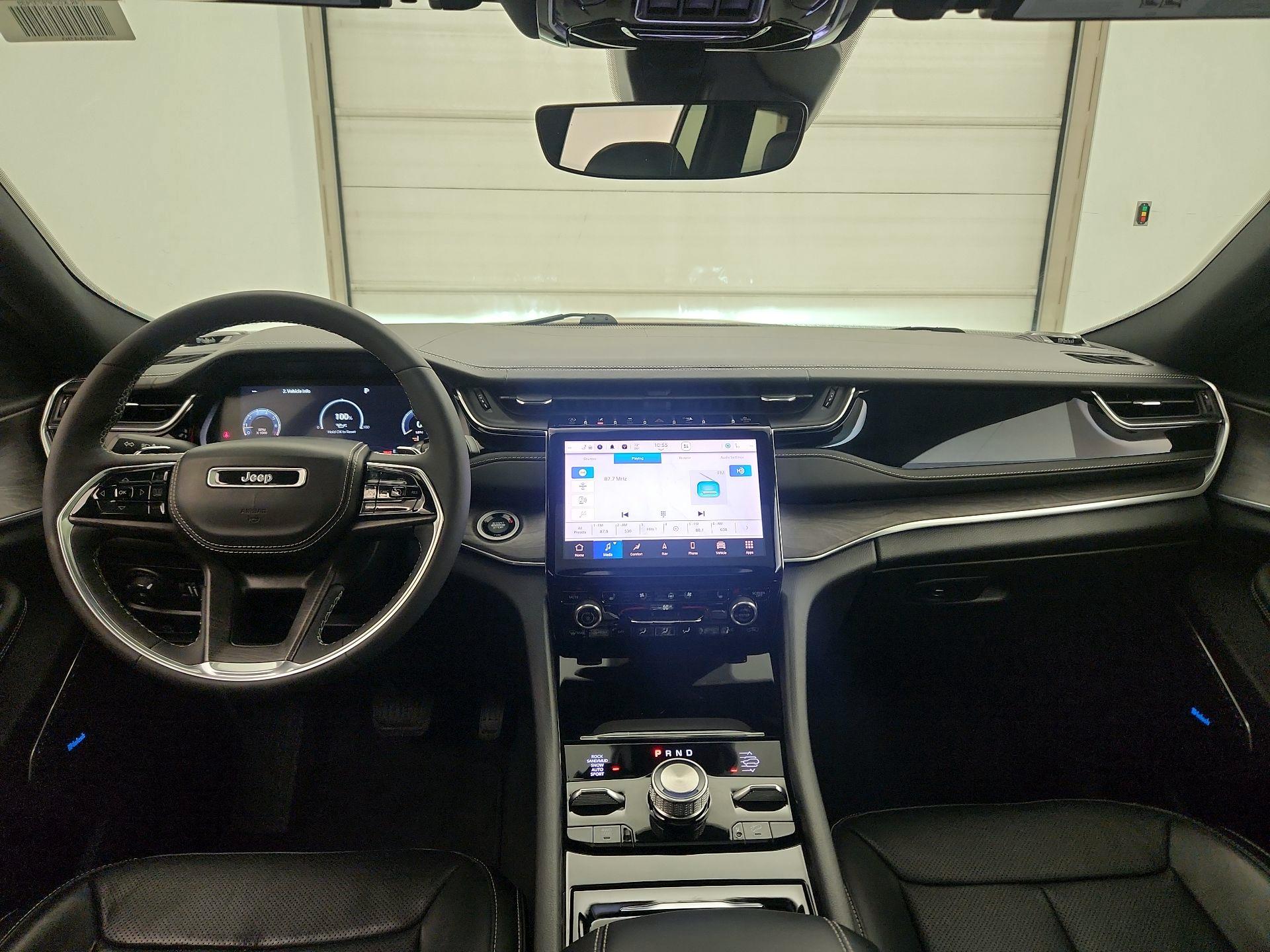 Thumbnail: 2023 Jeep Grand Cherokee L - 9