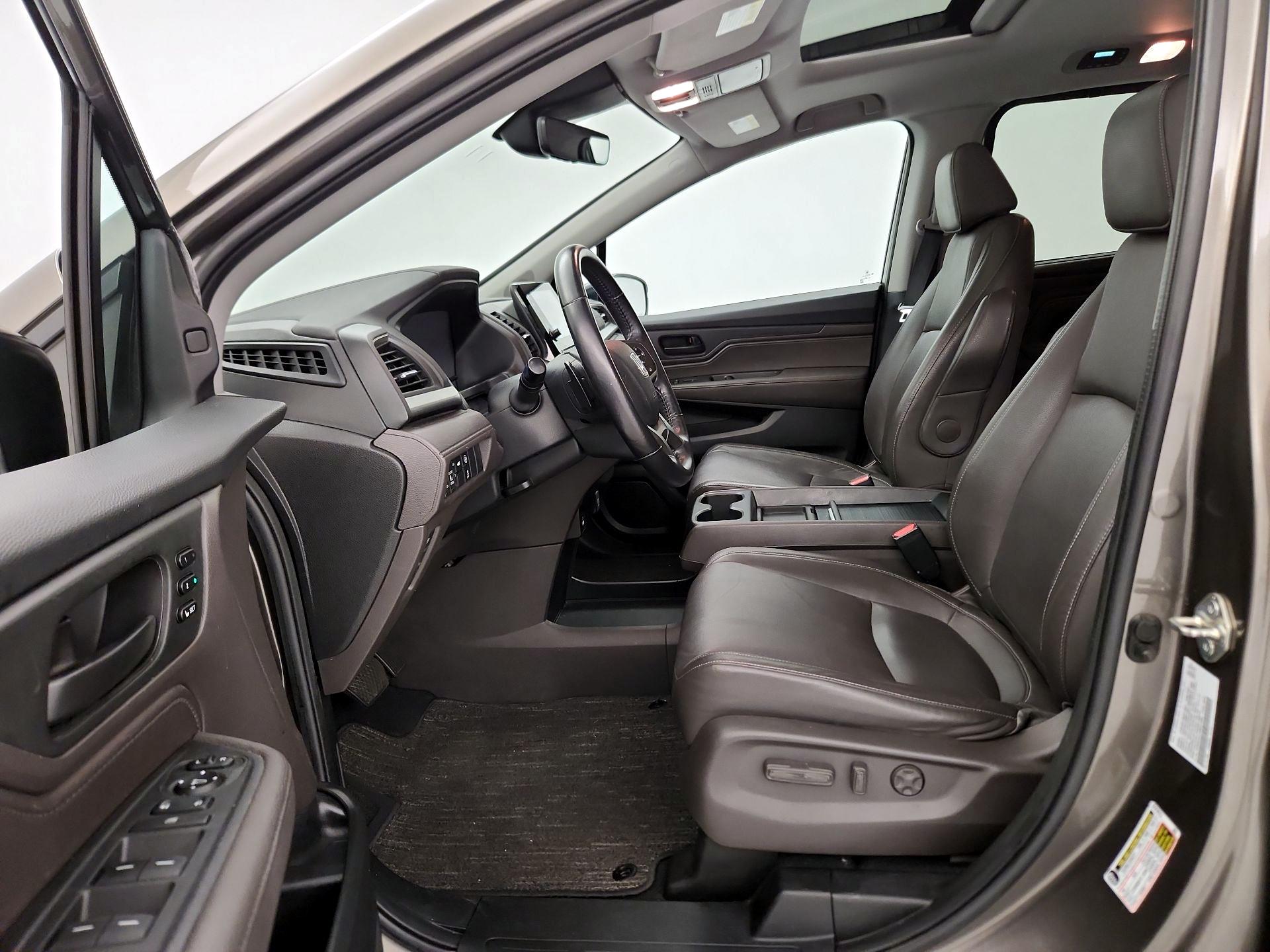 Thumbnail: 2021 Honda Odyssey - 11