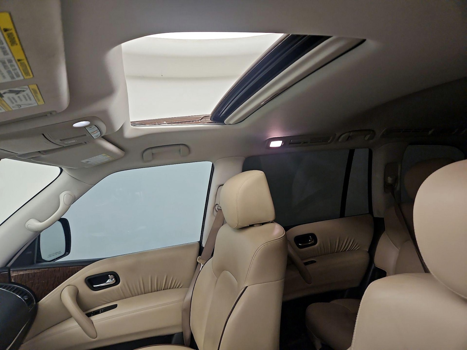2020 Nissan Armada Platinum - Photo 21