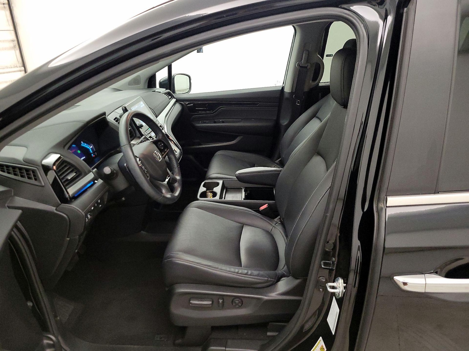 2024 Honda Odyssey Touring - Photo 12