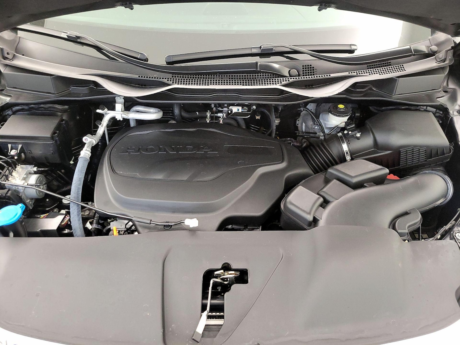 2024 Honda Odyssey Touring - Photo 21