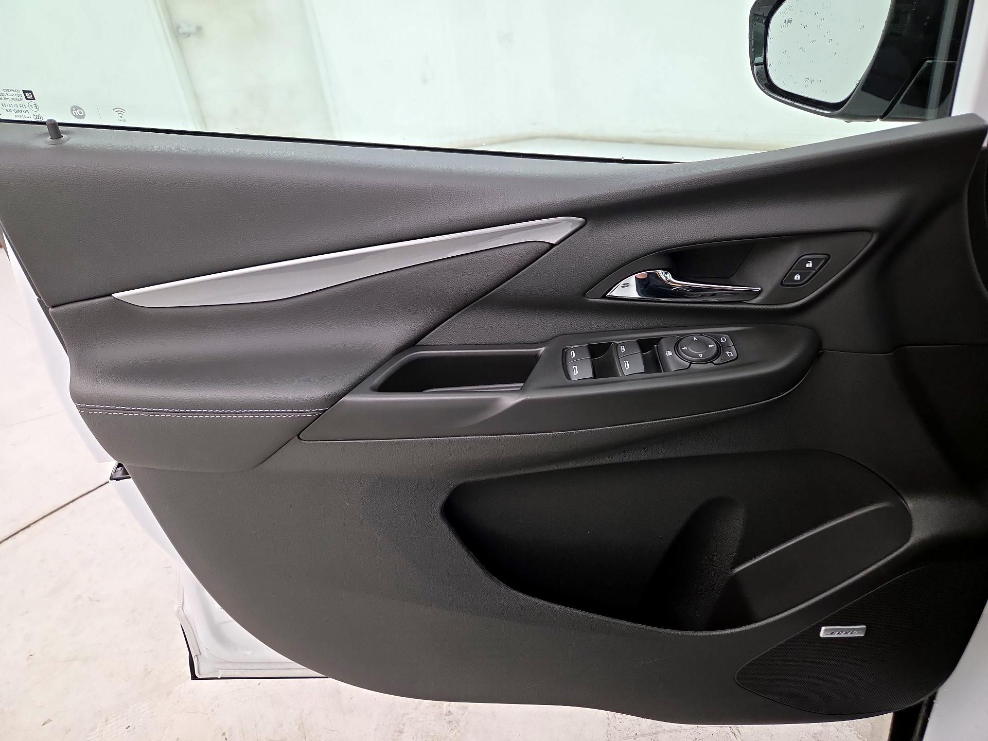 Thumbnail: 2023 Chevrolet Bolt EV - 12