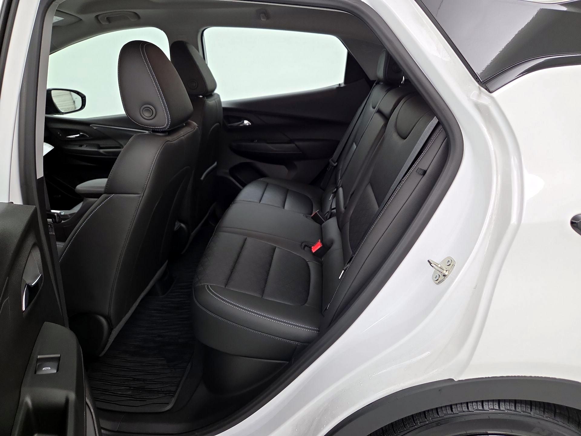 Thumbnail: 2023 Chevrolet Bolt EV - 20
