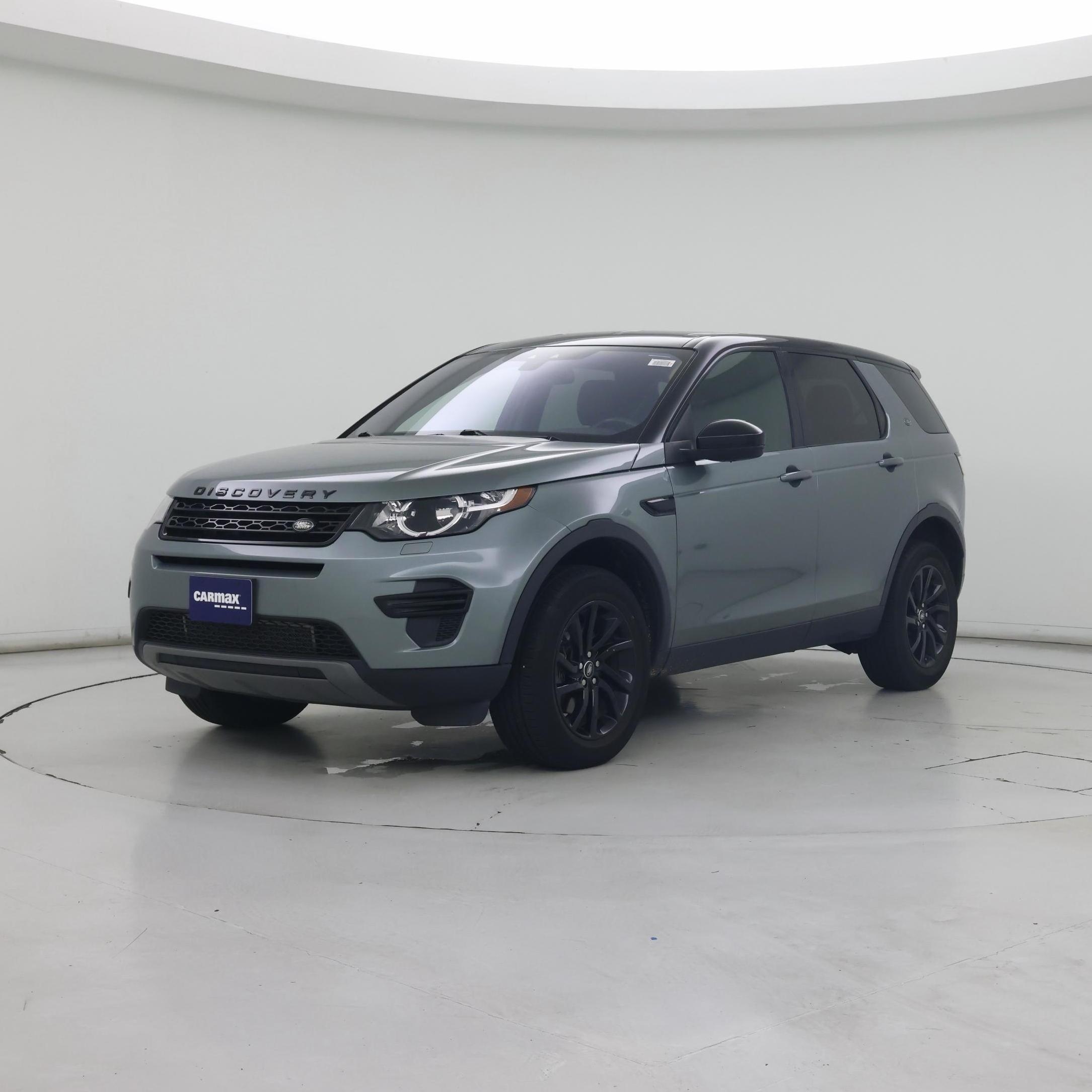 Thumbnail: 2017 Land Rover Discovery Sport - 4