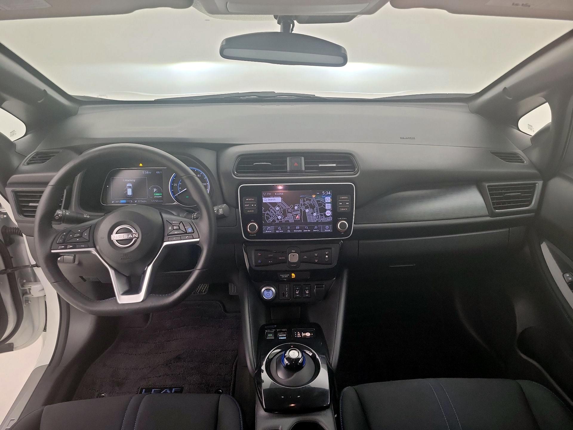 Thumbnail: 2024 Nissan Leaf - 9