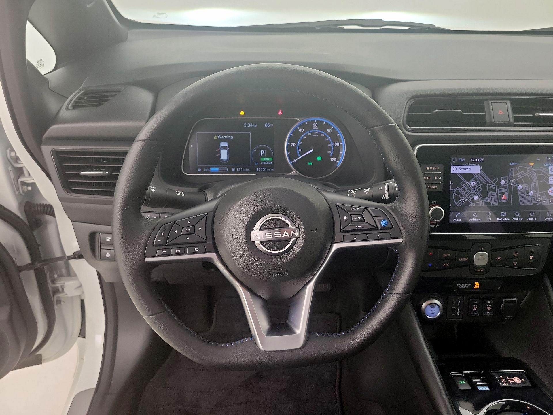 Thumbnail: 2024 Nissan Leaf - 10