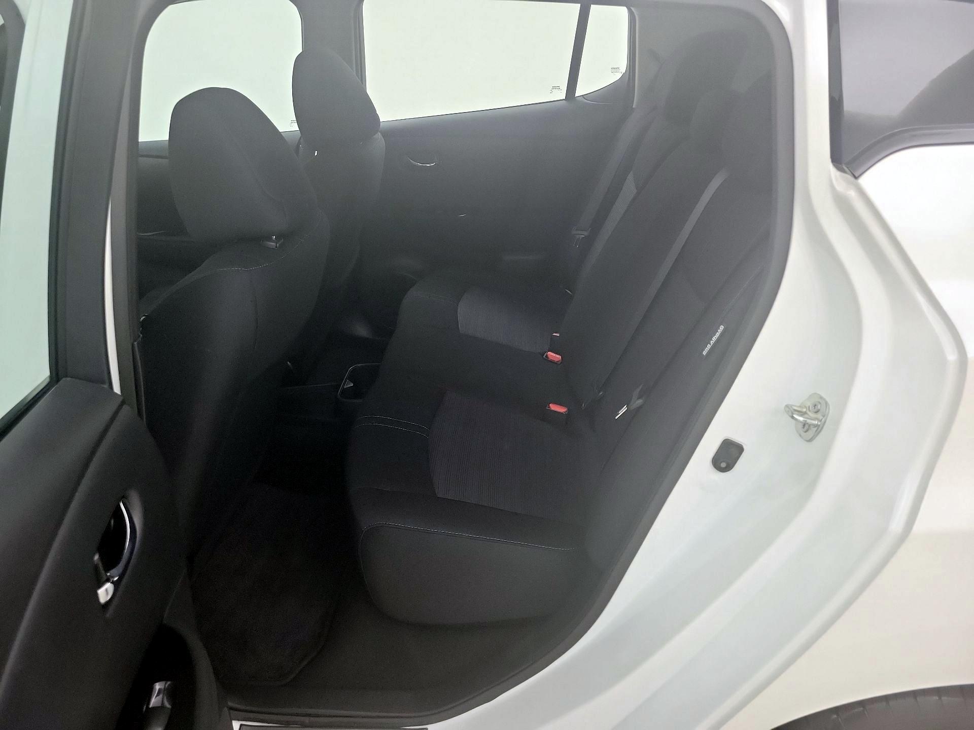 Thumbnail: 2024 Nissan Leaf - 20