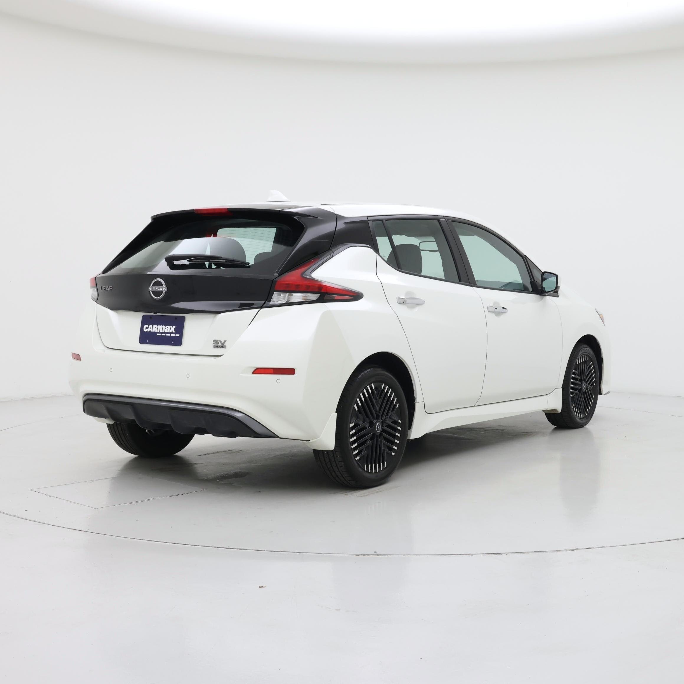 Thumbnail: 2024 Nissan Leaf - 8