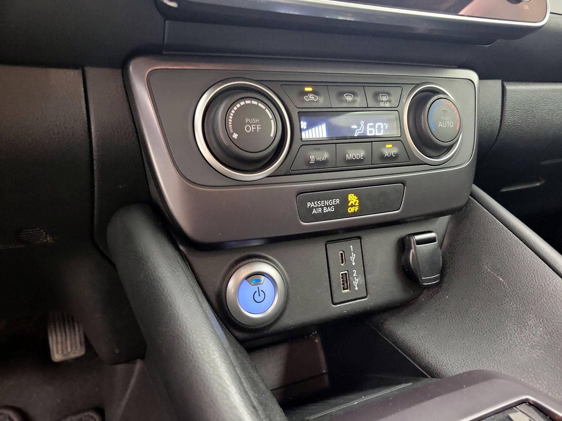 Thumbnail: 2024 Nissan Leaf - 16