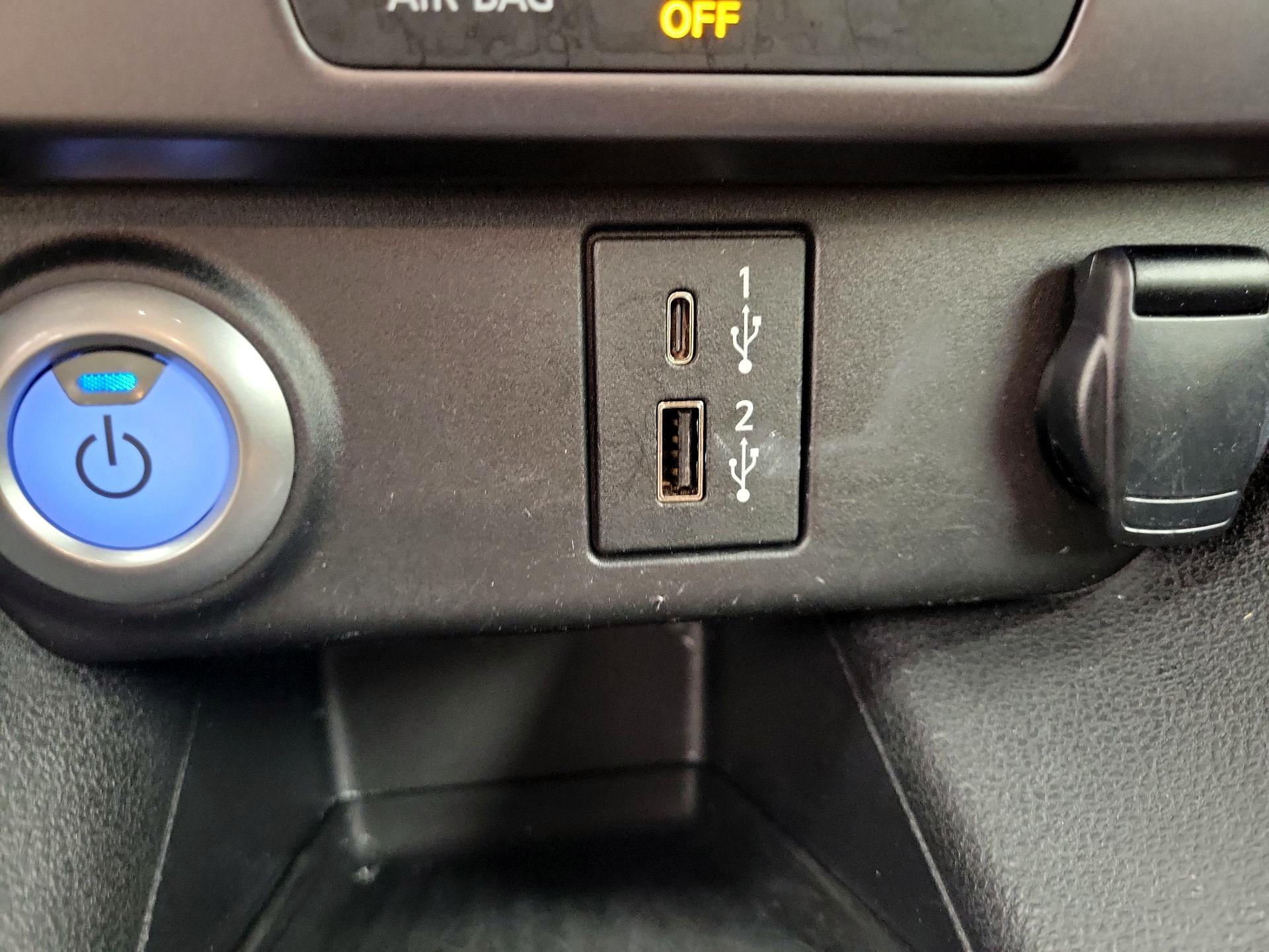 Thumbnail: 2024 Nissan Leaf - 18